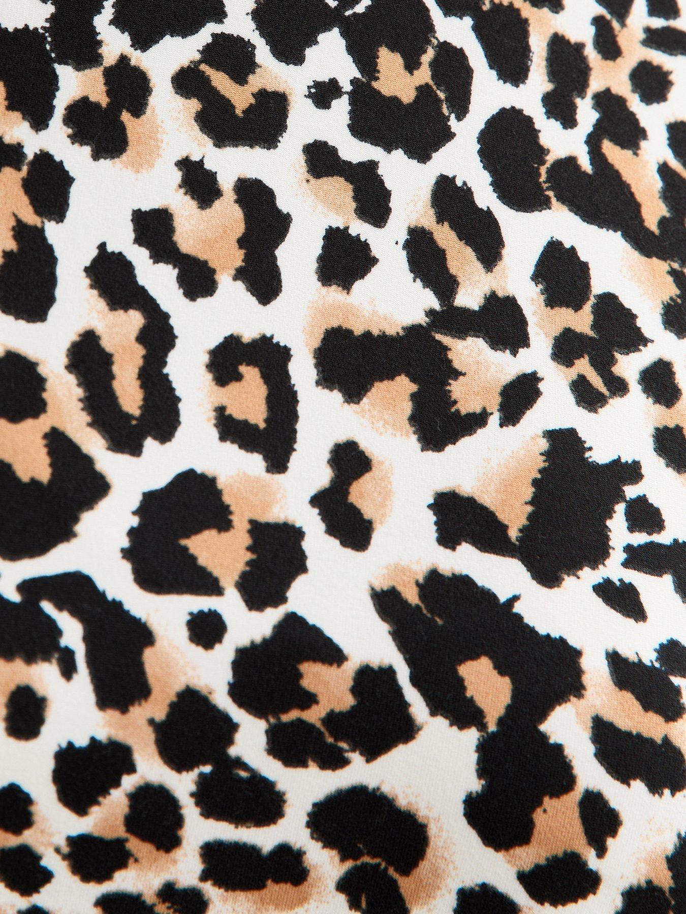 new-look-brown-soft-touch-leopard-print-pyjama-setdetail