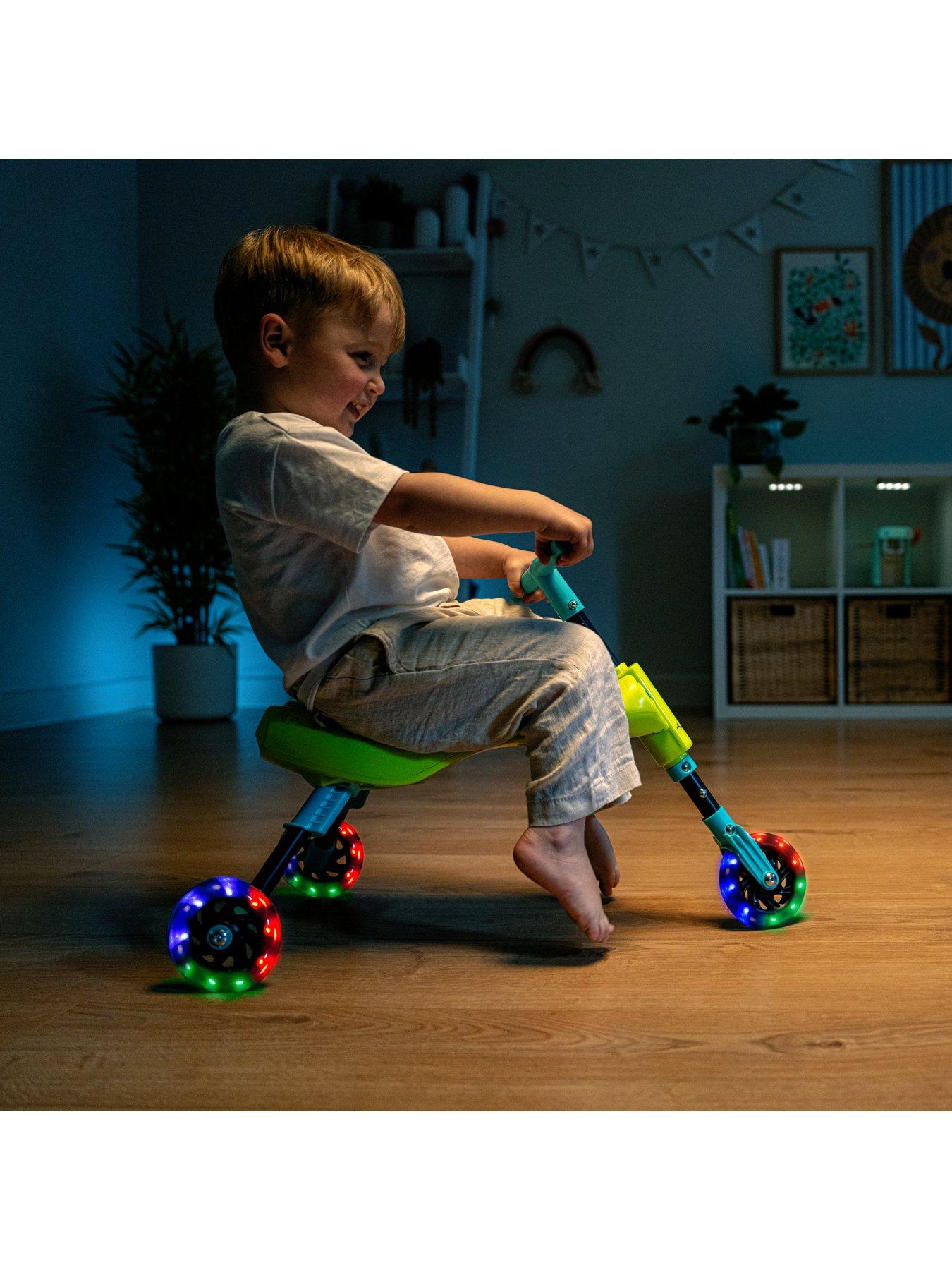 Image 6 of 8 of Scuttlebug Scuttlebug Firefly with Light Up Wheels