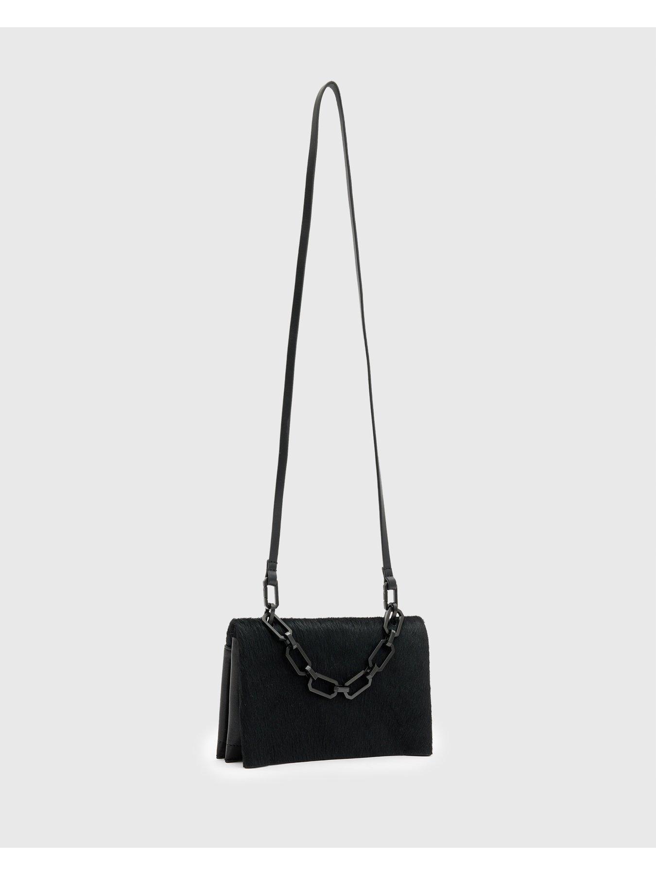 allsaints-yua-leather-removable-chain-clutch-bagoutfit