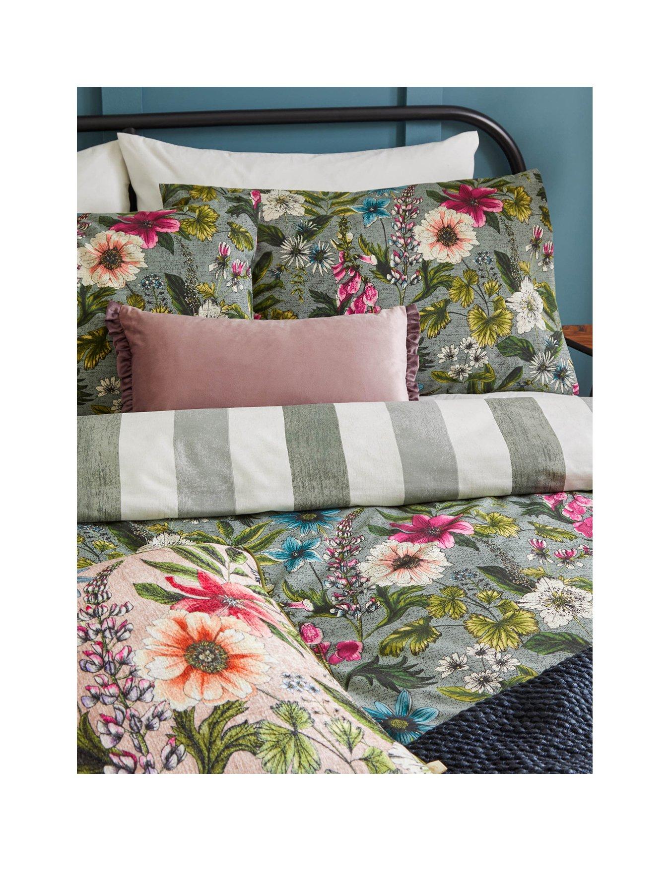 wylder-nature-hidcote-manor-duvet-set-petrol--singlestillFront