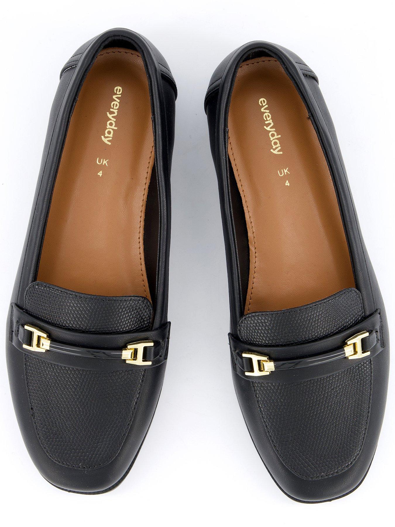 everyday-wide-fit-snaffle-loafer-blackoutfit