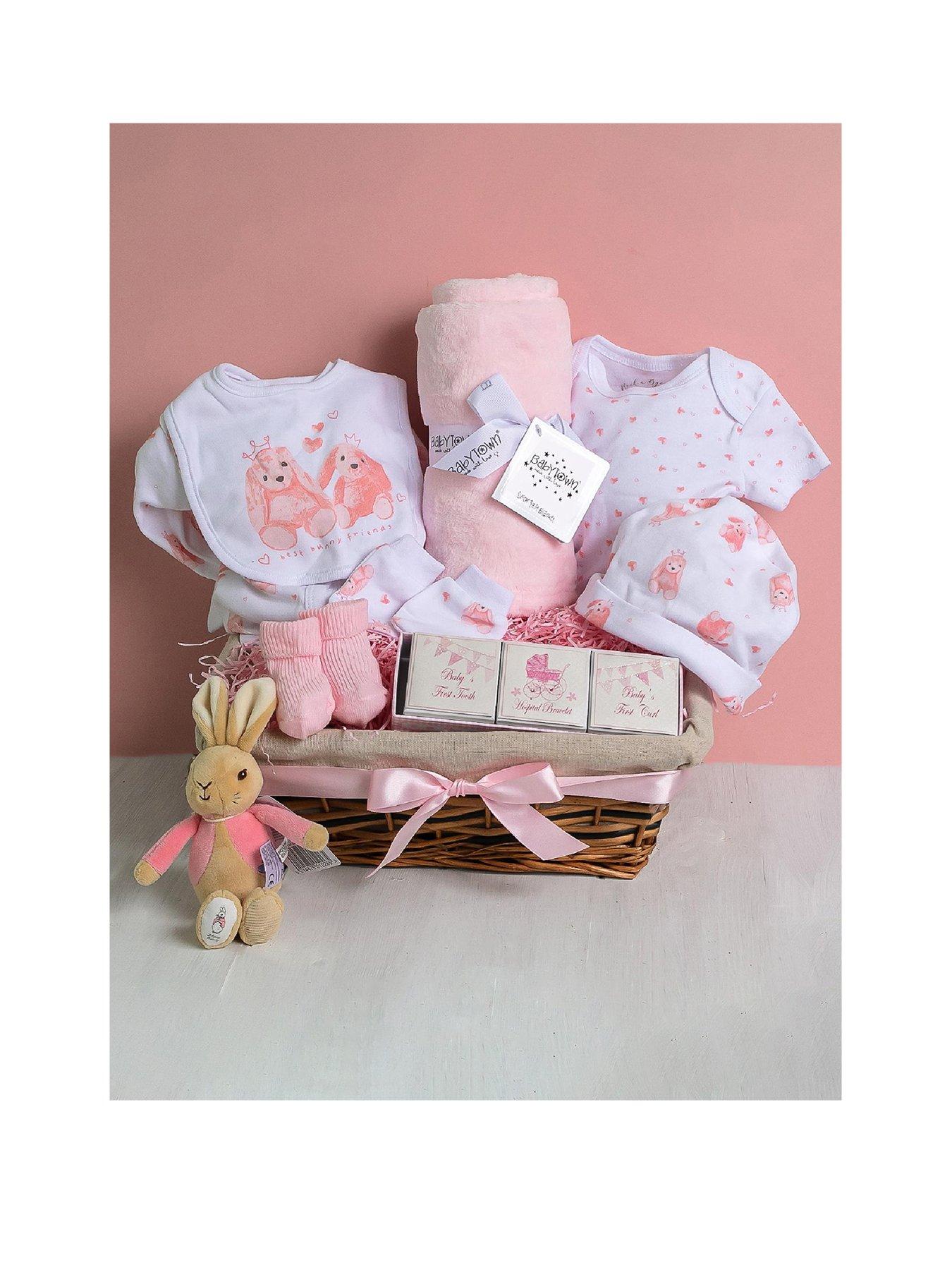 luxury-baby-girl-gift-hamper