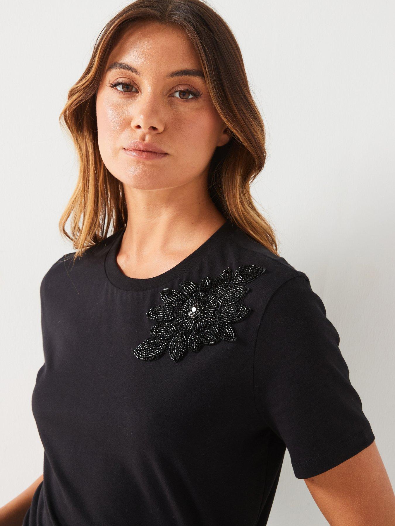 v-by-very-embellished-crew-neck-tshirt-blackfront