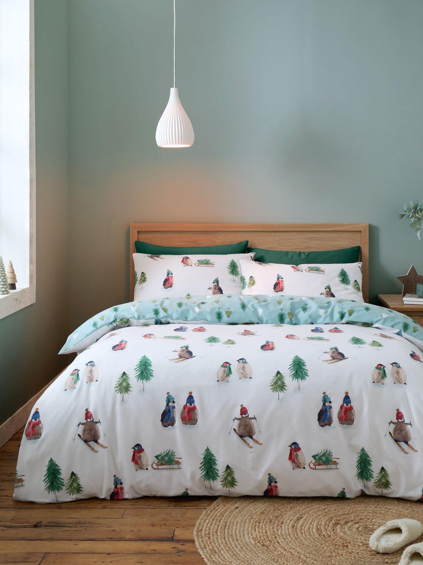 catherine-lansfield-brushed-snowy-penguin-christmas-duvet-set