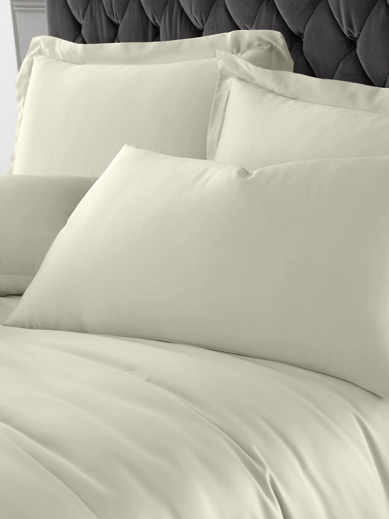 Image of Catherine Lansfield Silky Soft Satin Standard Pillowcase Pair – Champagne