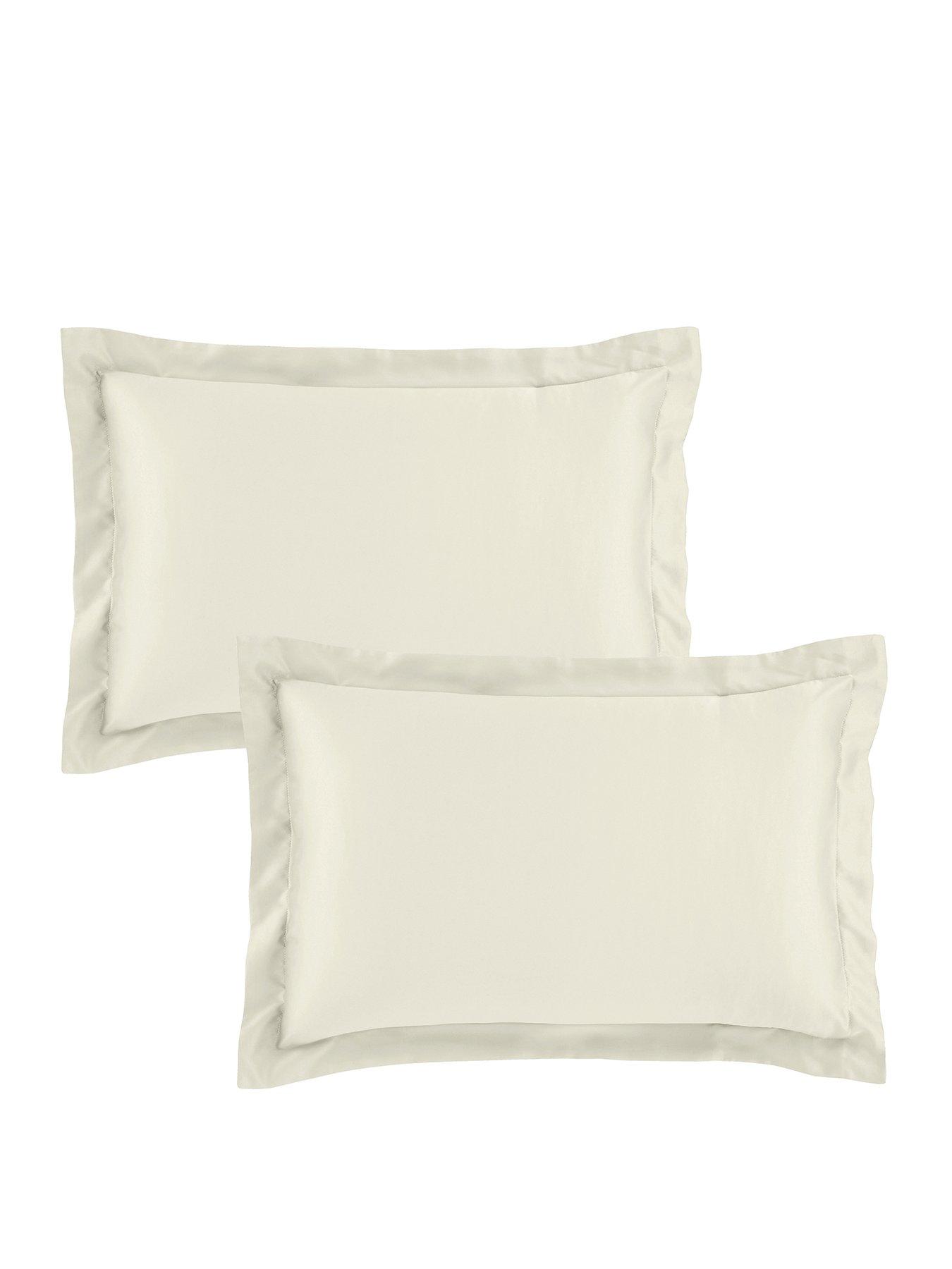 catherine-lansfield-silky-soft-satin-oxford-pillowcase-pair-ndash-champagnestillFront