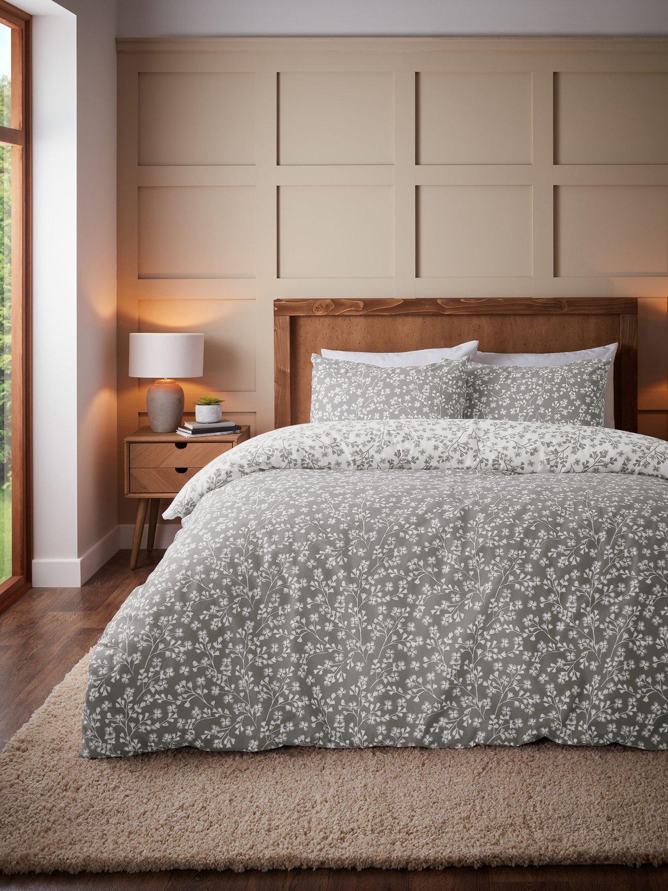 catherine-lansfield-brushed-grace-floral-leaf-grey-duvet-set--singlefront