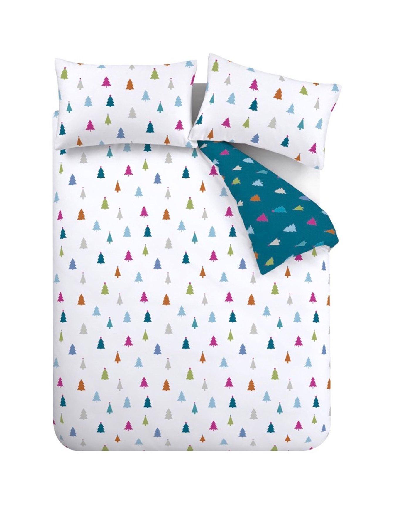 catherine-lansfield-christmas-tree-duvet-set--single-multistillFront