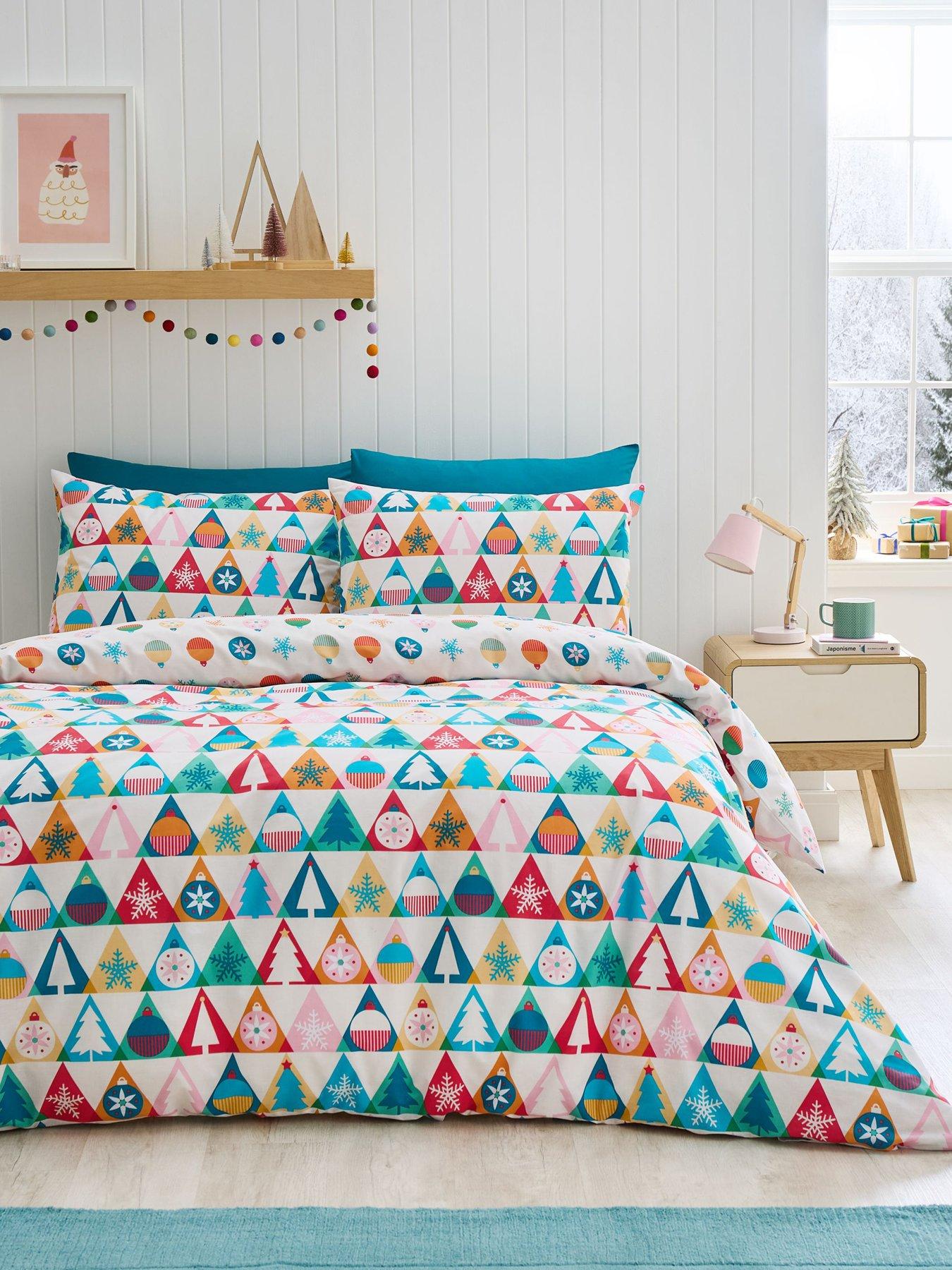 catherine-lansfield-christmas-geo-duvet-set--single-multi