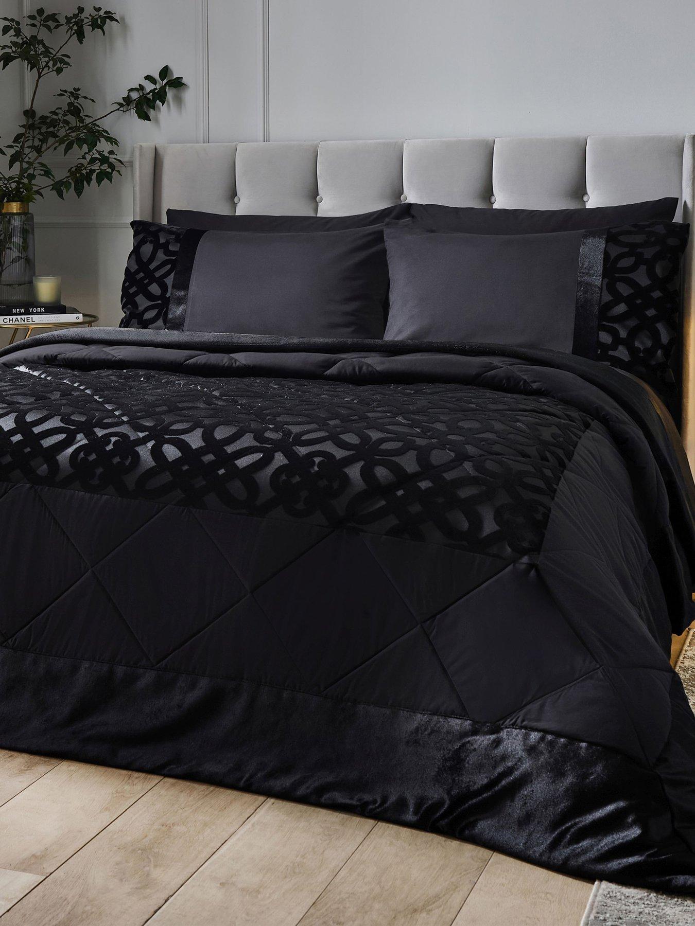 undefined Lattice Cut Velvet Bedspread Throw - Black