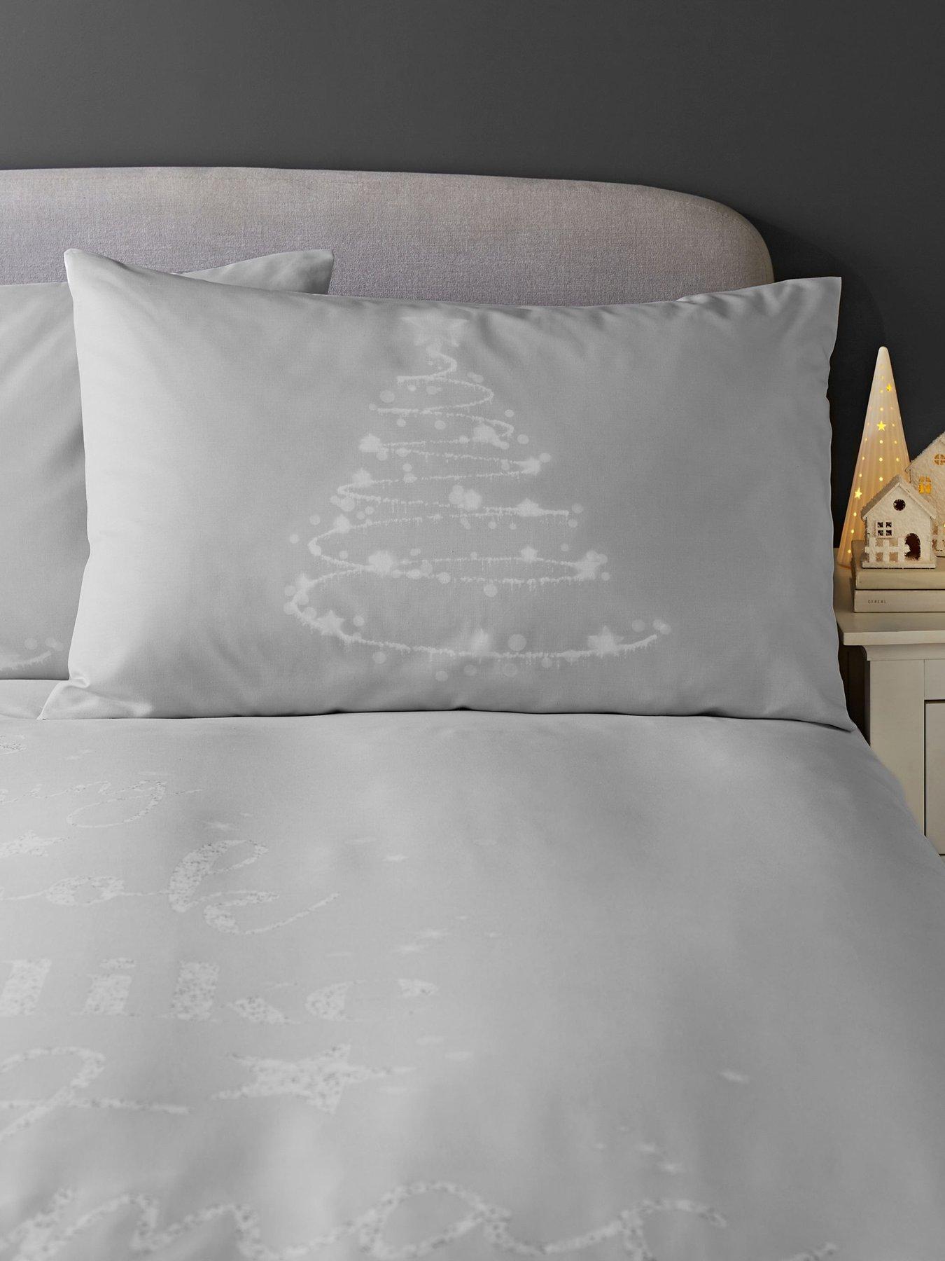 catherine-lansfield-nbspa-lot-like-christmas-duvet-cover-setoutfit