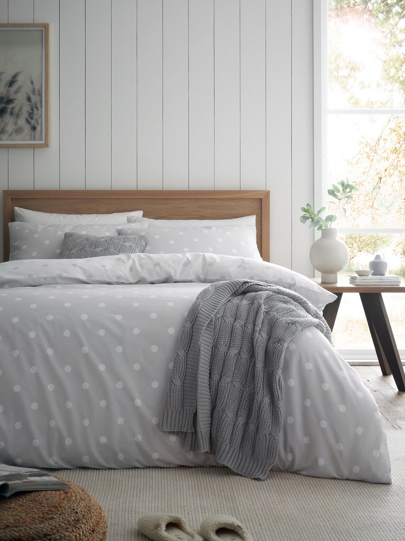 catherine-lansfield-polka-dot-brushed-cotton-duvet-cover-set