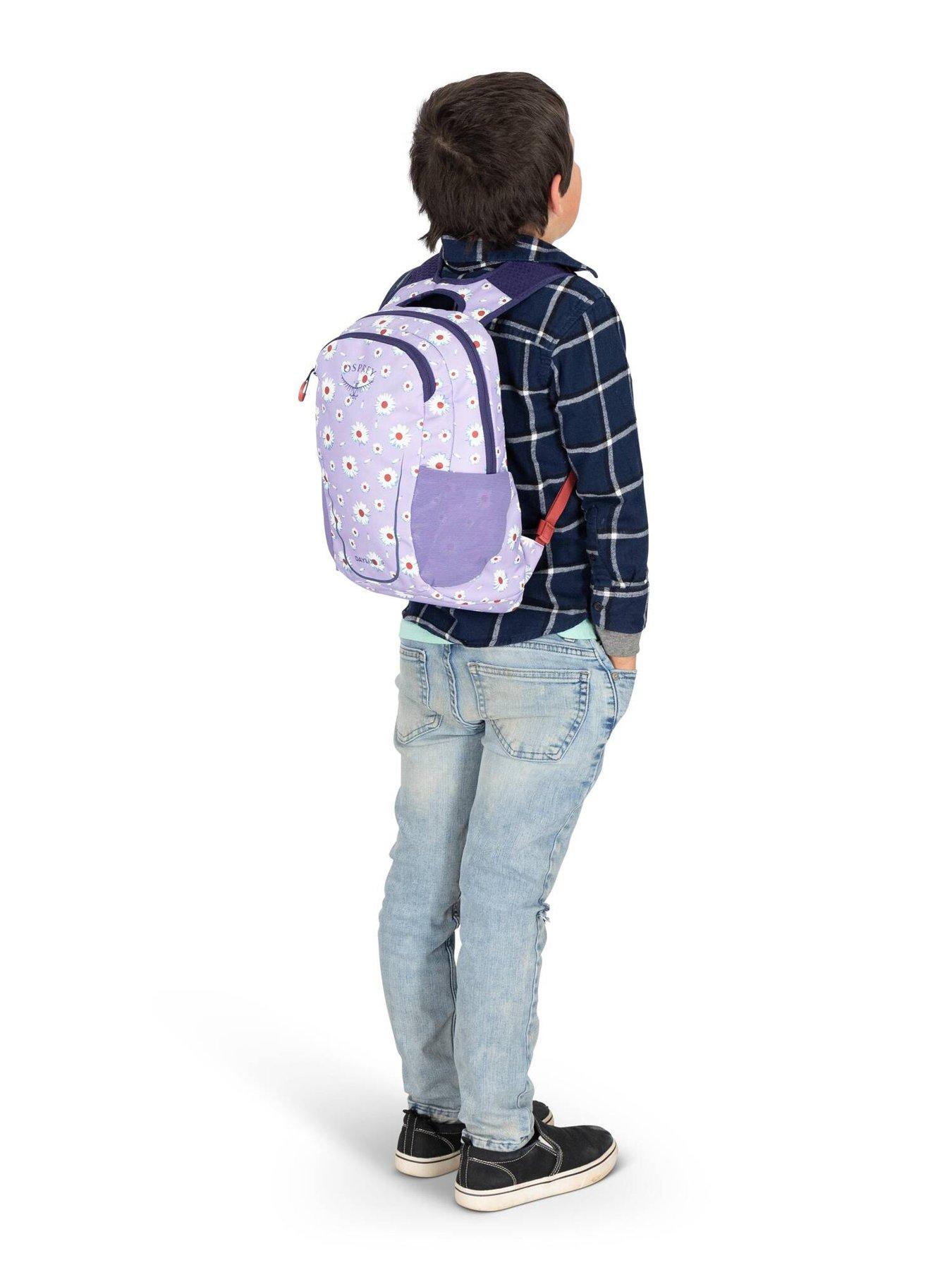 osprey-daylite-youth-backpackoutfit