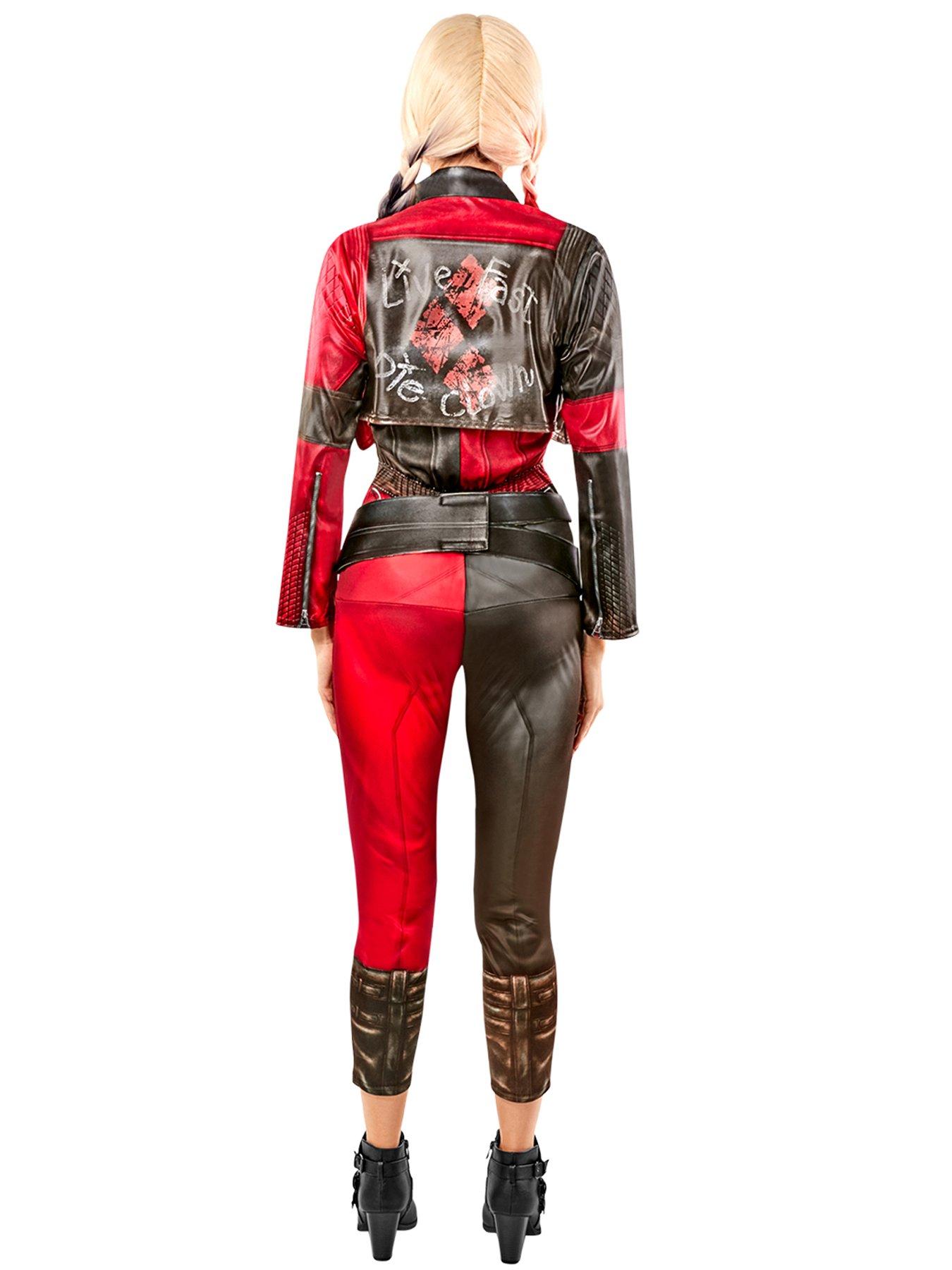 batman-harley-quinn-main-look-costumestillFront