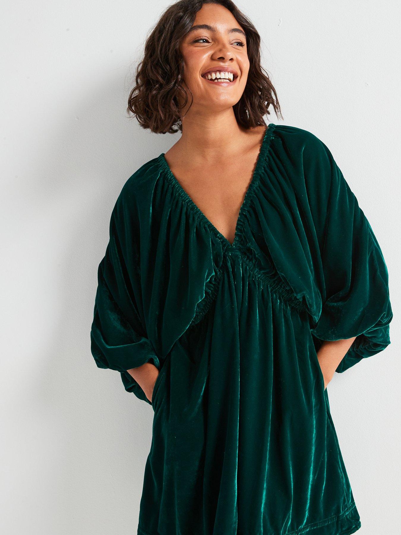 free-people-portia-velvet-mini-dress-dark-green-dark-greendetail