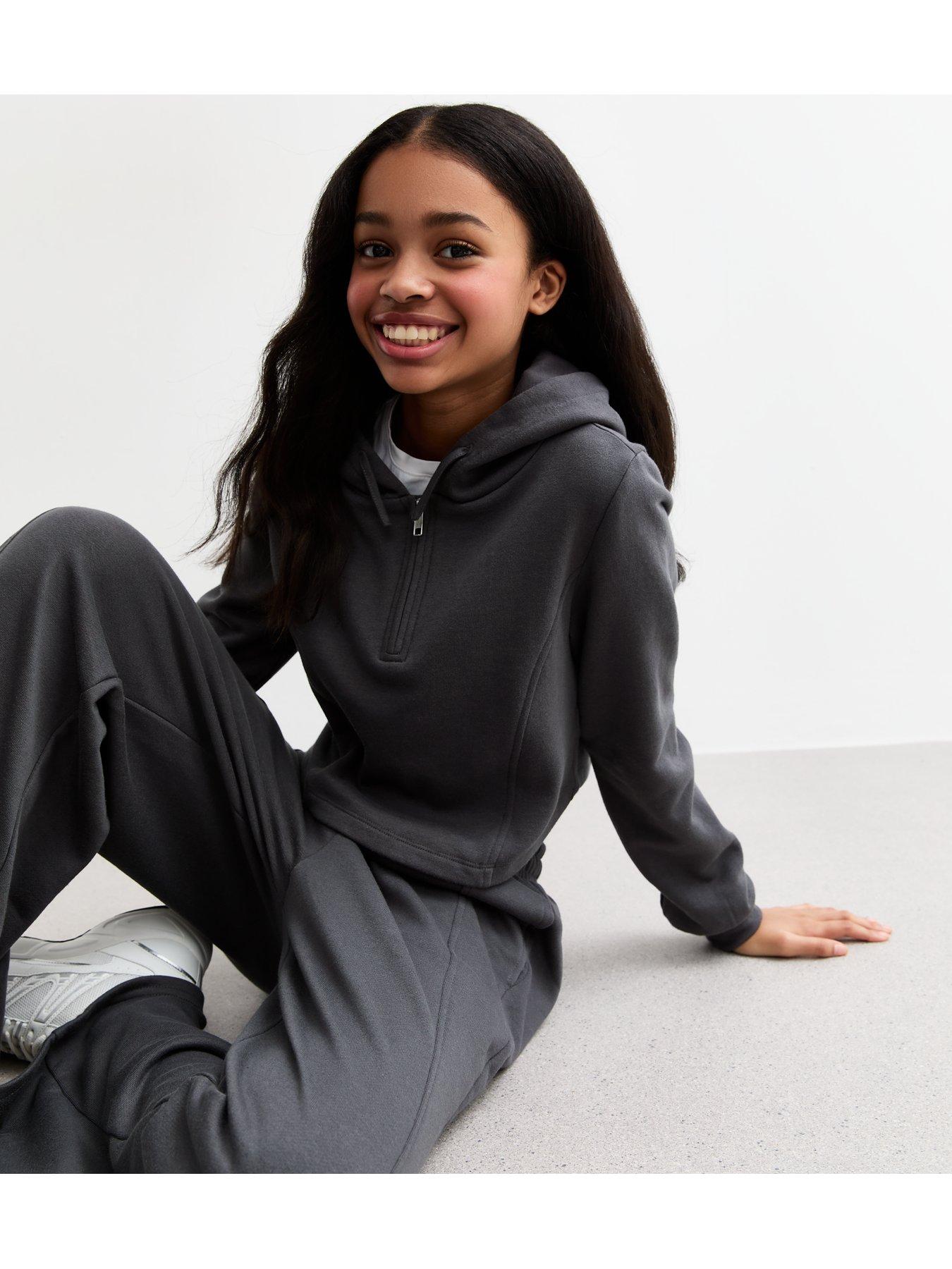 new-look-915-girls-grey-zip-front-jersey-hoodieoutfit