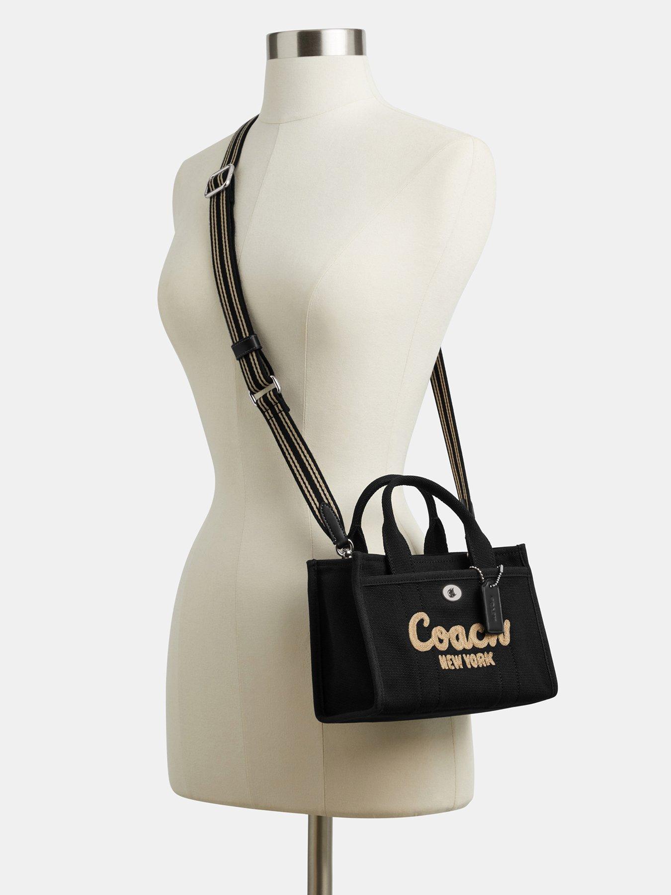 coach-canvas-cargo-tote-20-blackdetail