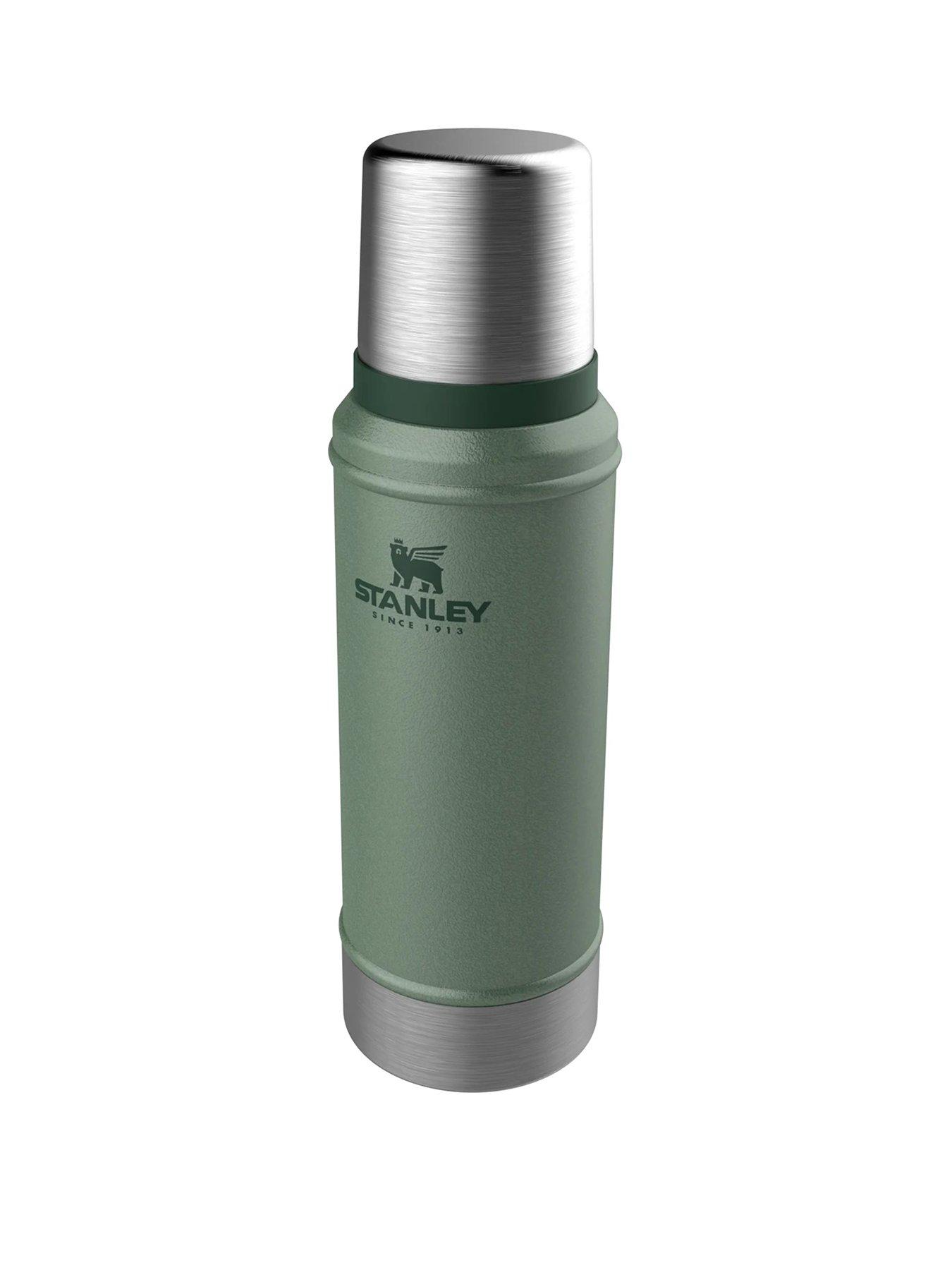 stanley-legendary-classic-bottle-075lstillFront