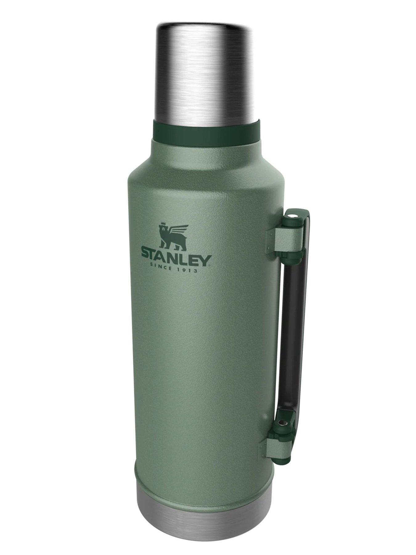 stanley-legendary-classic-bottle-14lback