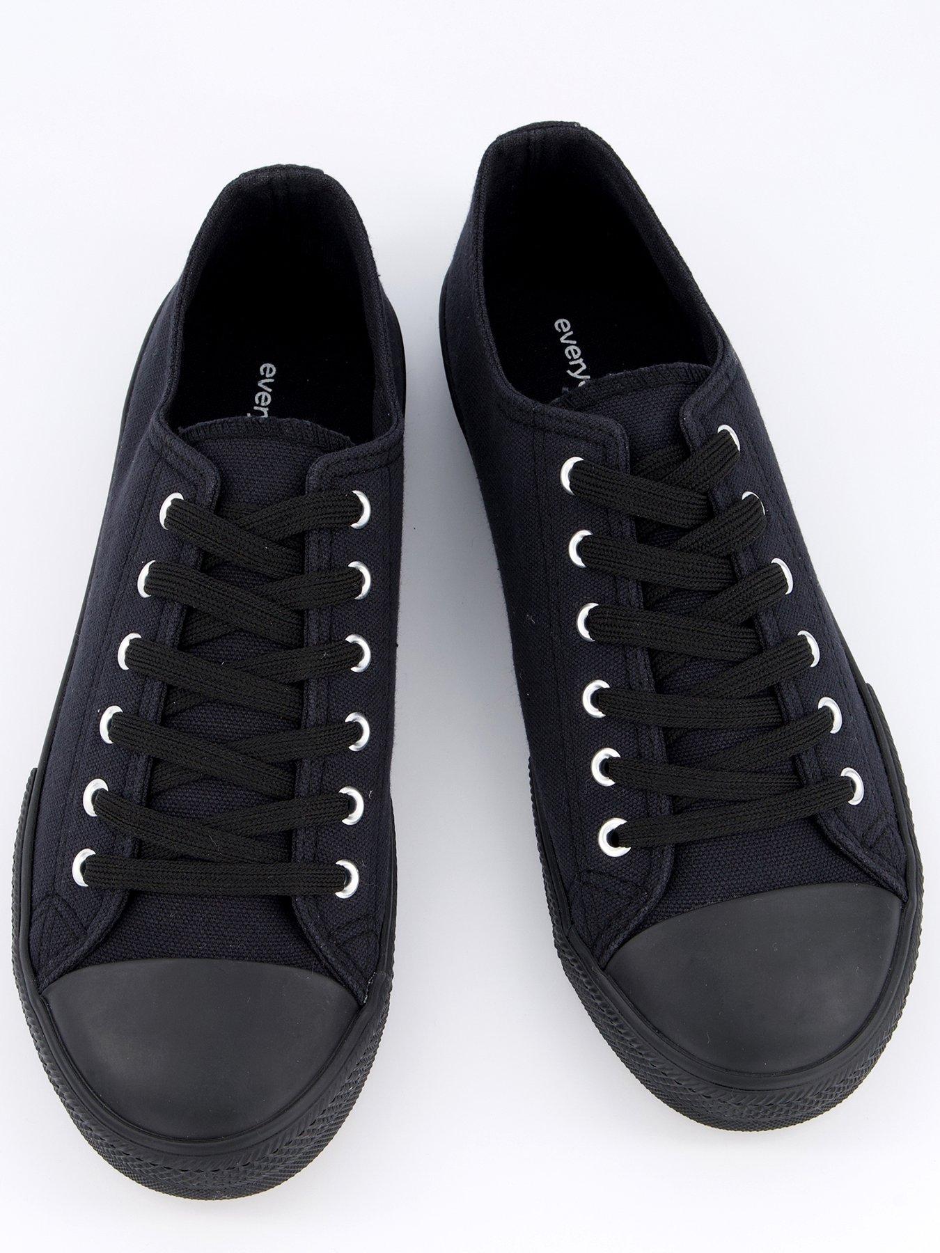 everyday-extra-wide-fit-canvas-lace-up-trainer-blackoutfit