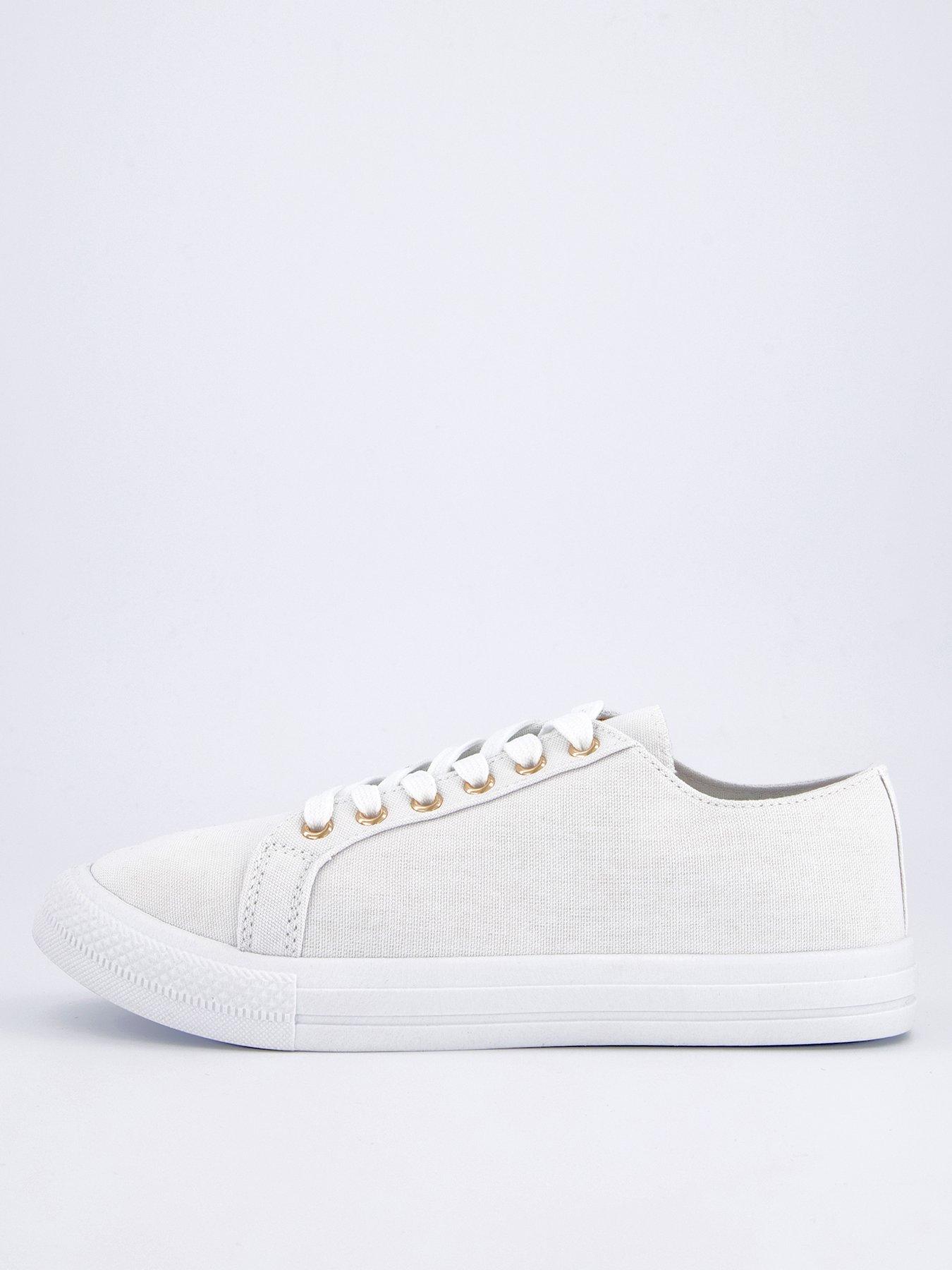 everyday-standard-fit-canvas-lace-up-trainer-whitefront