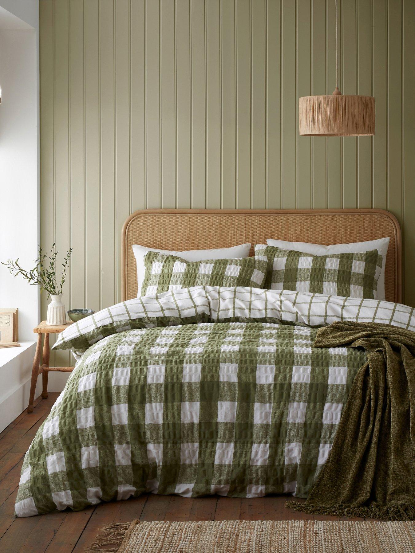 Image 1 of 7 of Catherine Lansfield Brushed Seersucker Gingham Duvet Cover Set