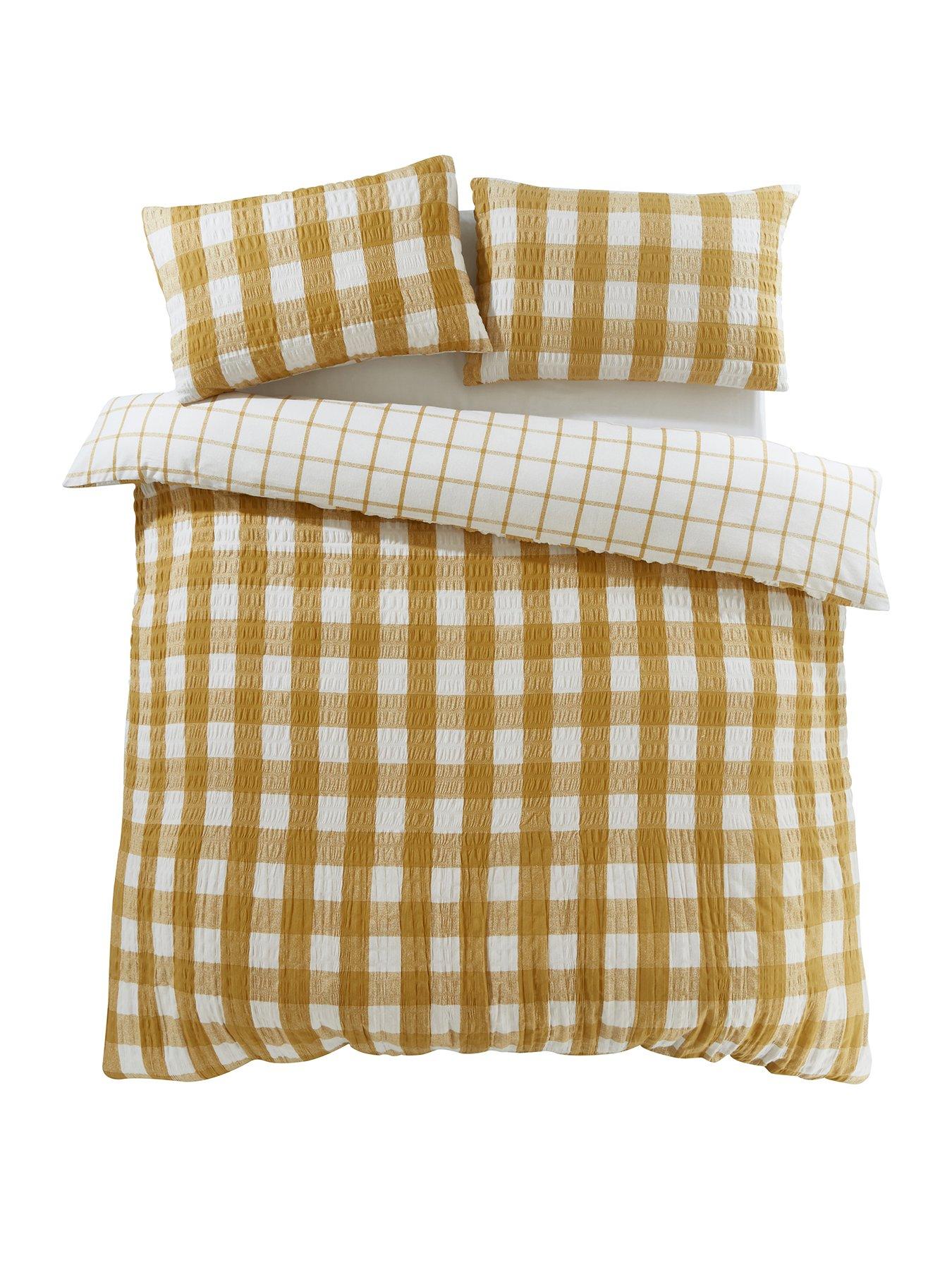 catherine-lansfield-brushed-seersucker-gingham-duvet-cover-setstillFront