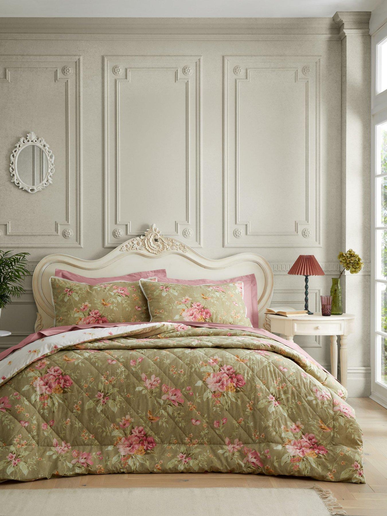 undefined Penelope Floral Bedspread Throw