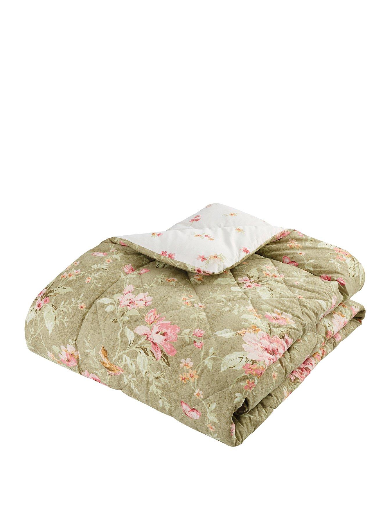 bridgerton-by-catherine-lansfield-penelope-floral-bedspread-200x200cmstillFront