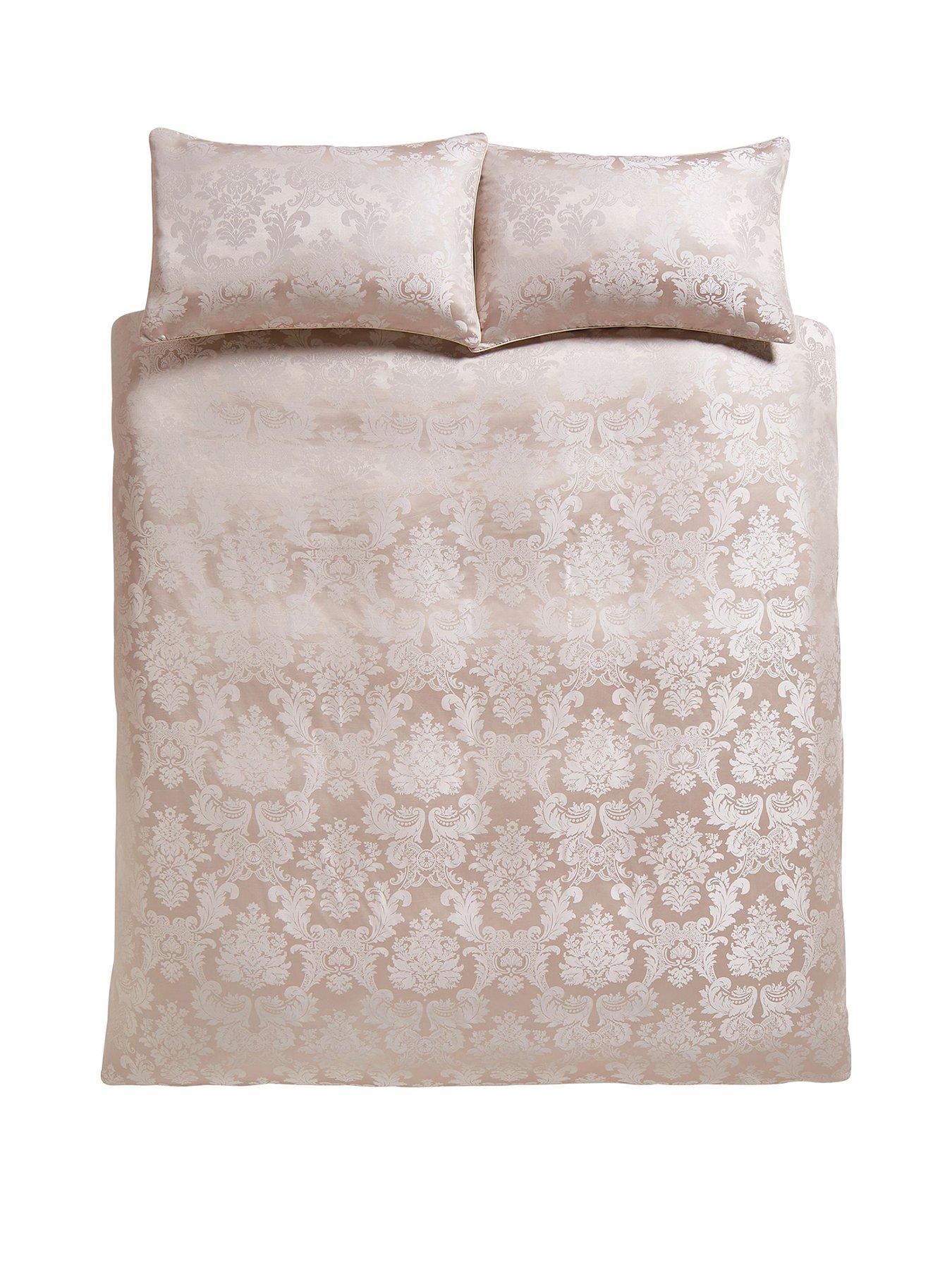 catherine-lansfield-damask-jacquard-duvet-cover-set-champagnestillFront