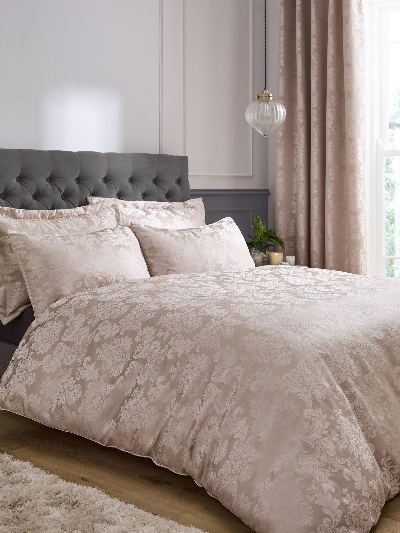 catherine-lansfield-damask-jacquard-duvet-cover-set-champagneback