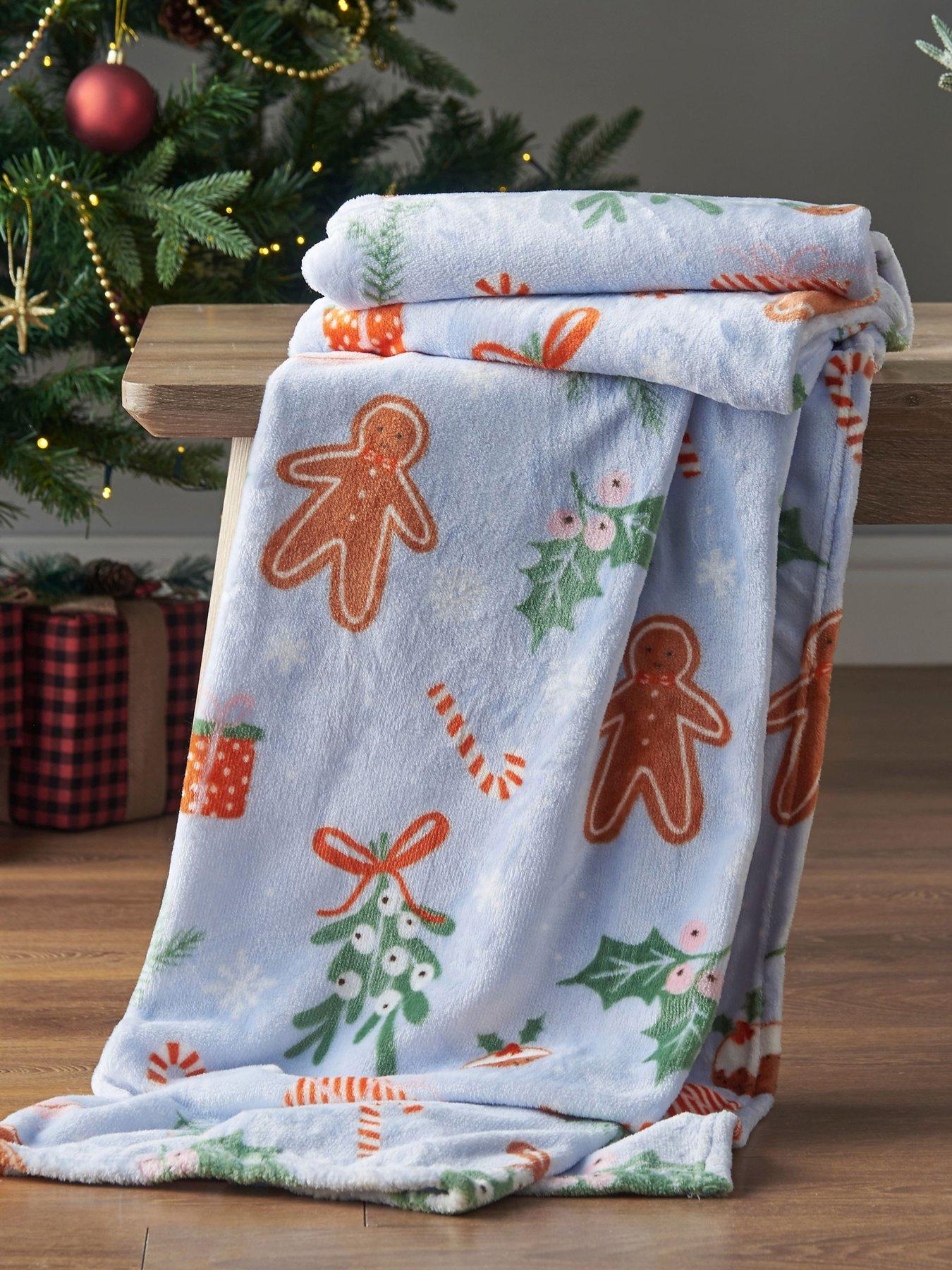 Image 1 of 4 of Catherine Lansfield Christmas Gingerbread Throw 130 X 170Cm