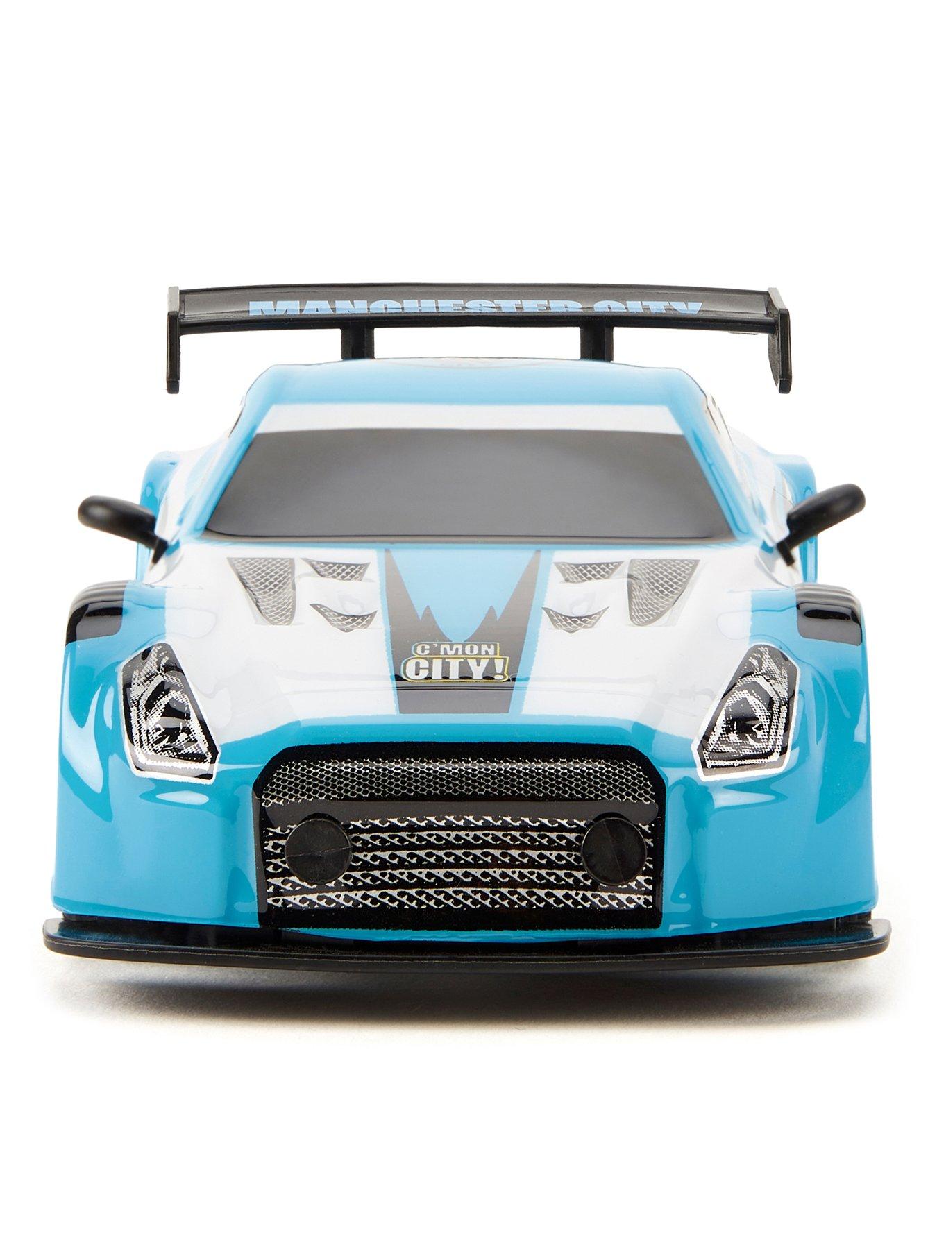Image 3 of 6 of Manchester City FC Remote Control Car 1:24 Scale