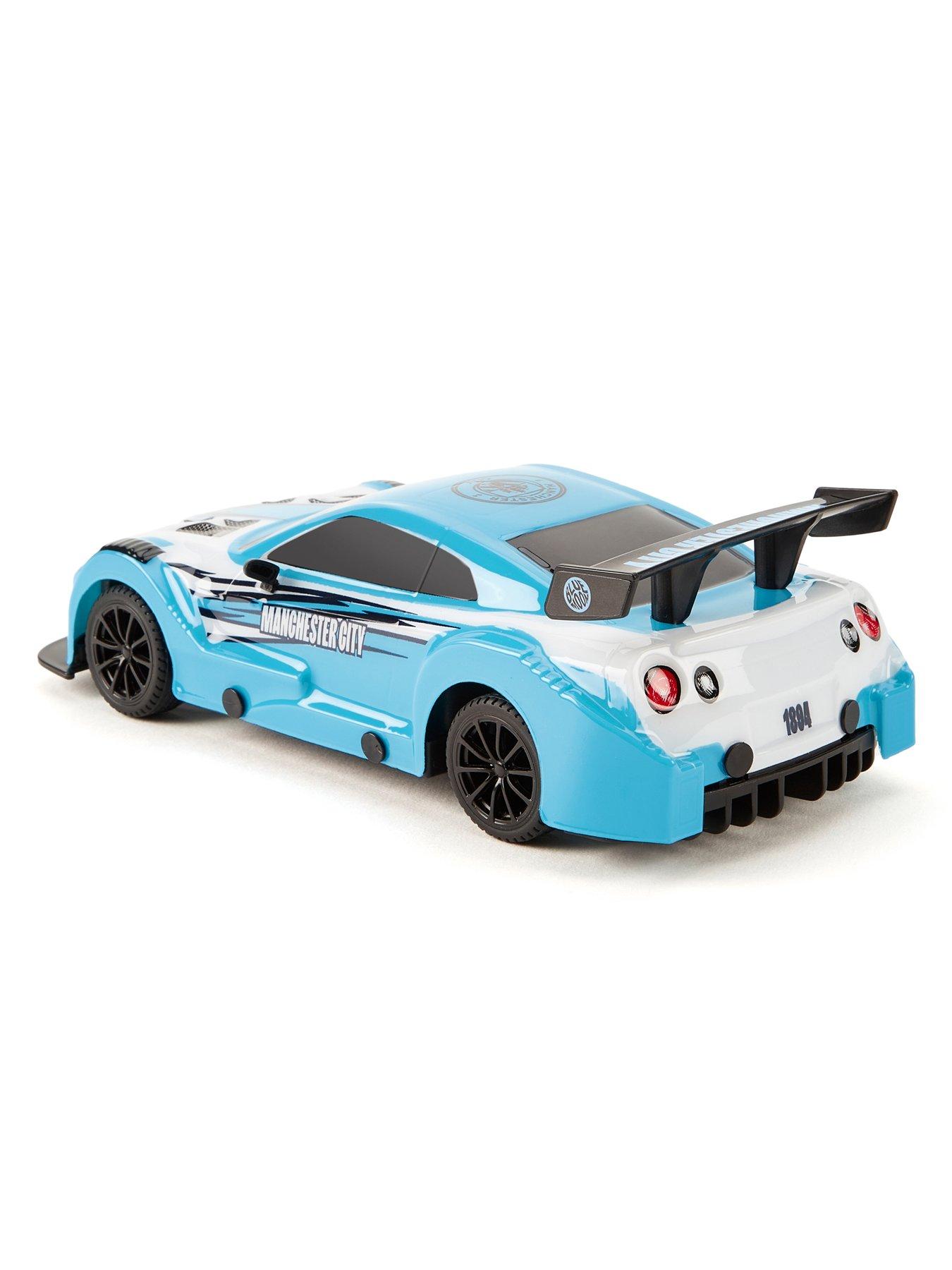 Image 6 of 6 of Manchester City FC Remote Control Car 1:24 Scale