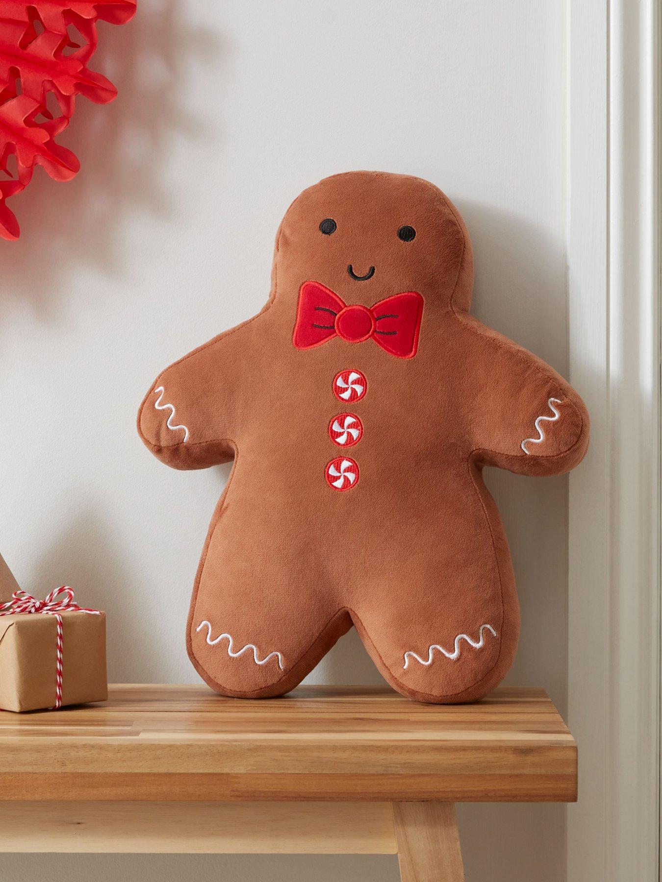 Catherine Lansfield Christmas Gingerbread 3D Cushion