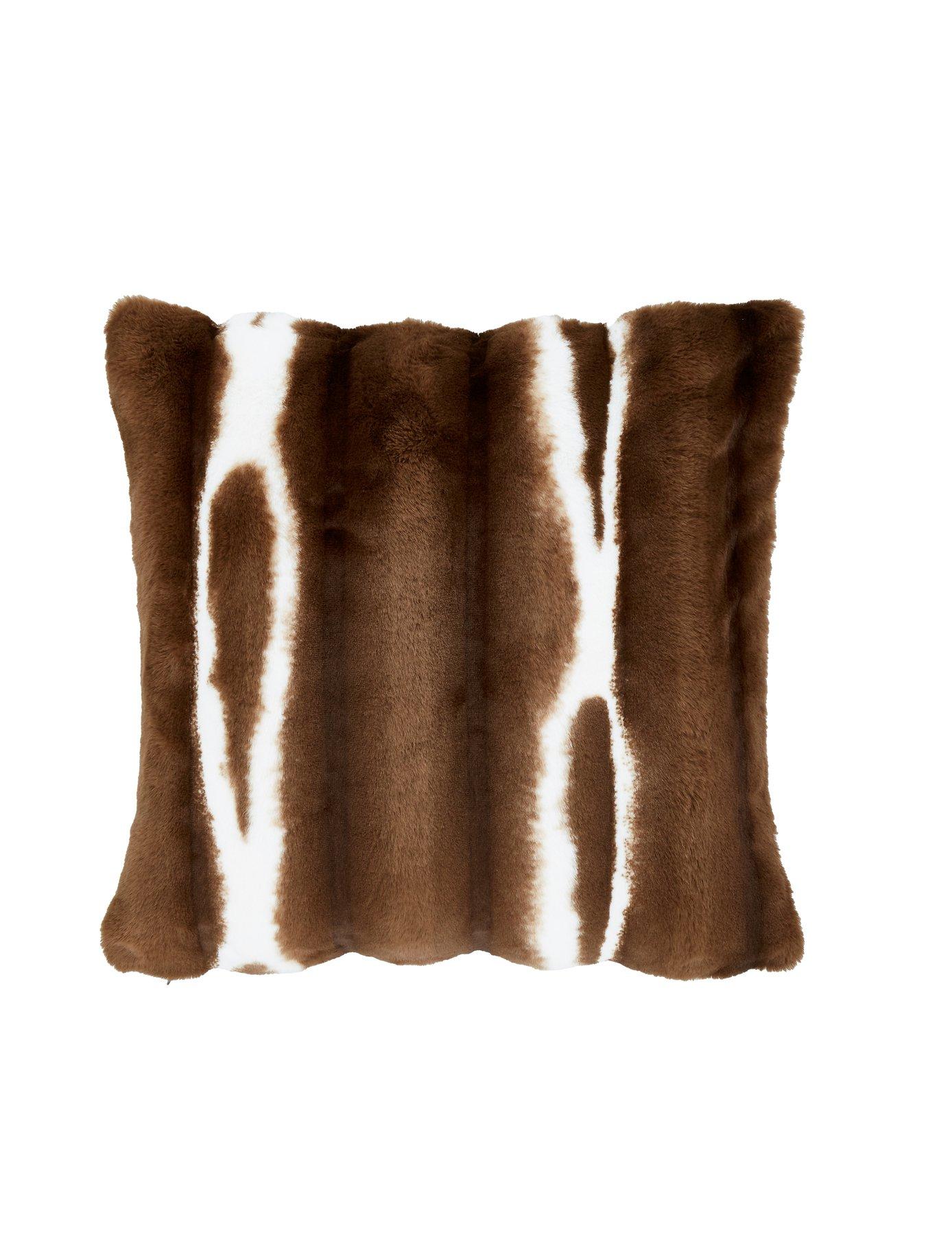 catherine-lansfield-flint-faux-fur-cushion