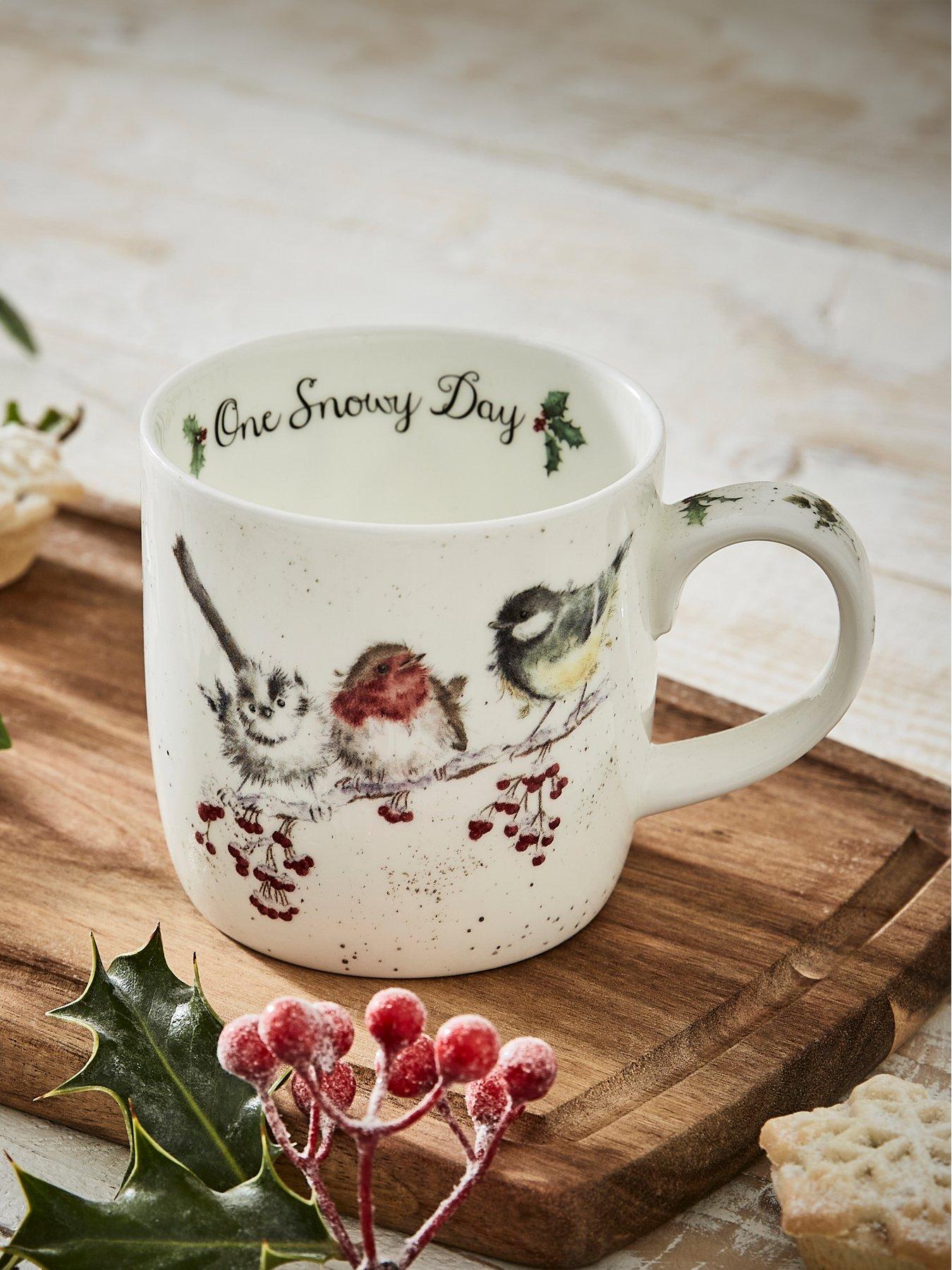 royal-worcester-wrendale-one-snowy-day-mug