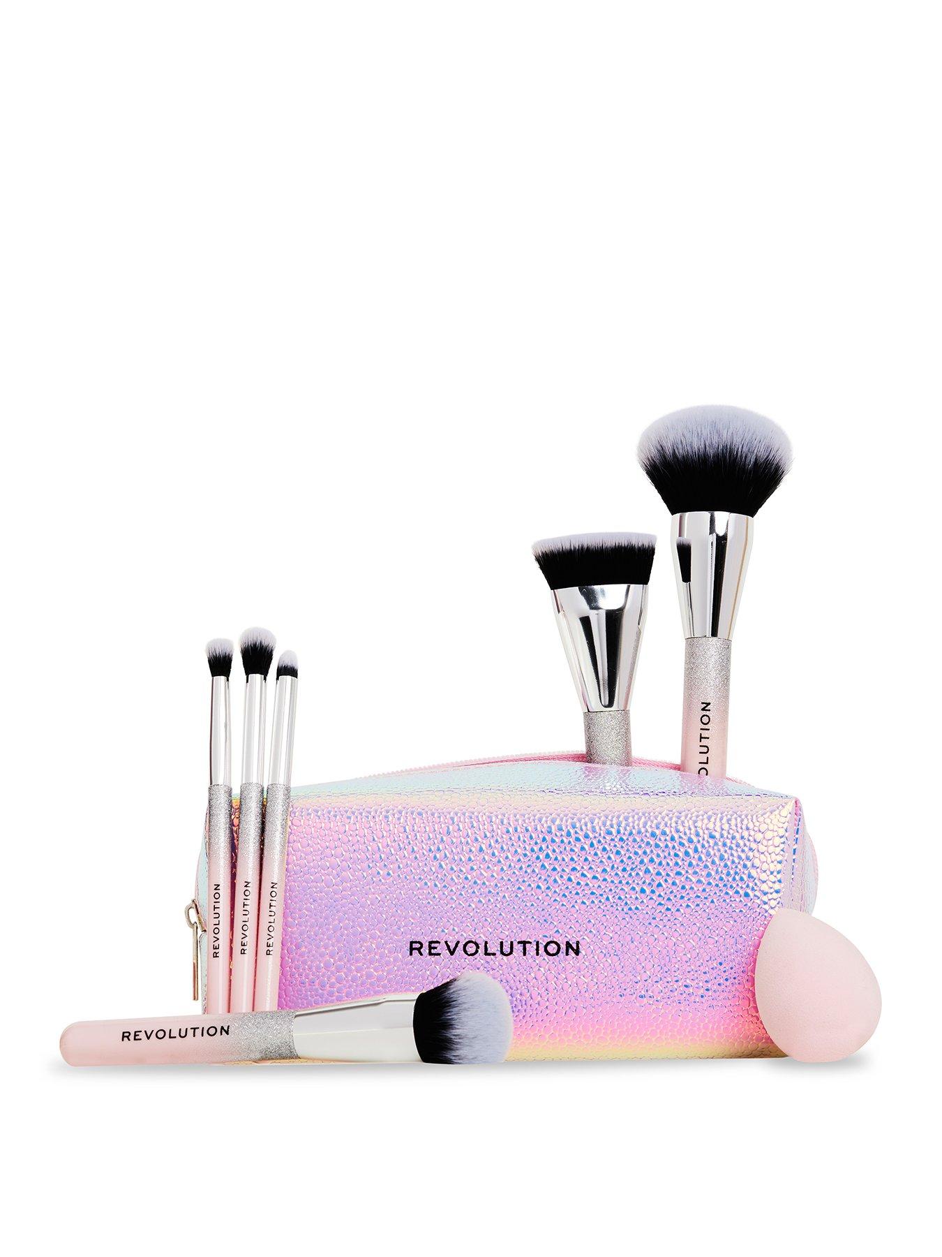 revolution-beauty-london-revolution-glam-up-brush-gift-set-worth-pound38