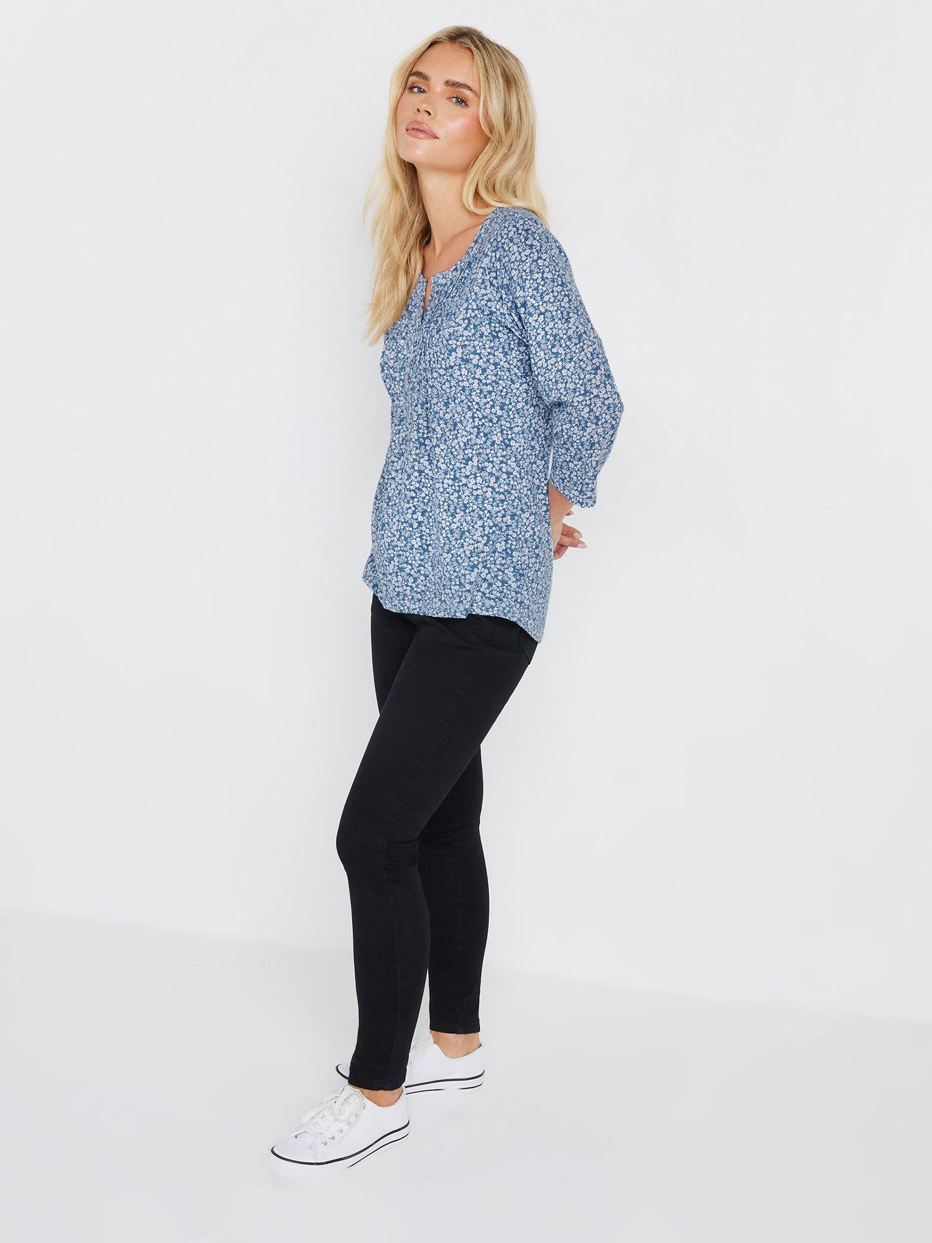 mco-petite-34-sleeve-ditsy-top-blueback