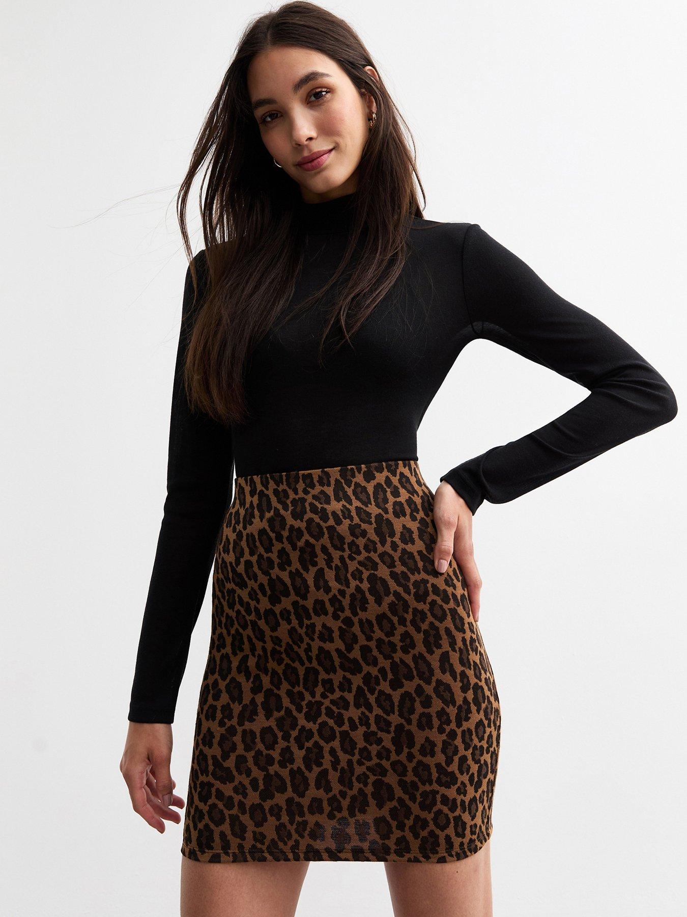 new-look-brown-leopard-print-jacquard-mini-skirt