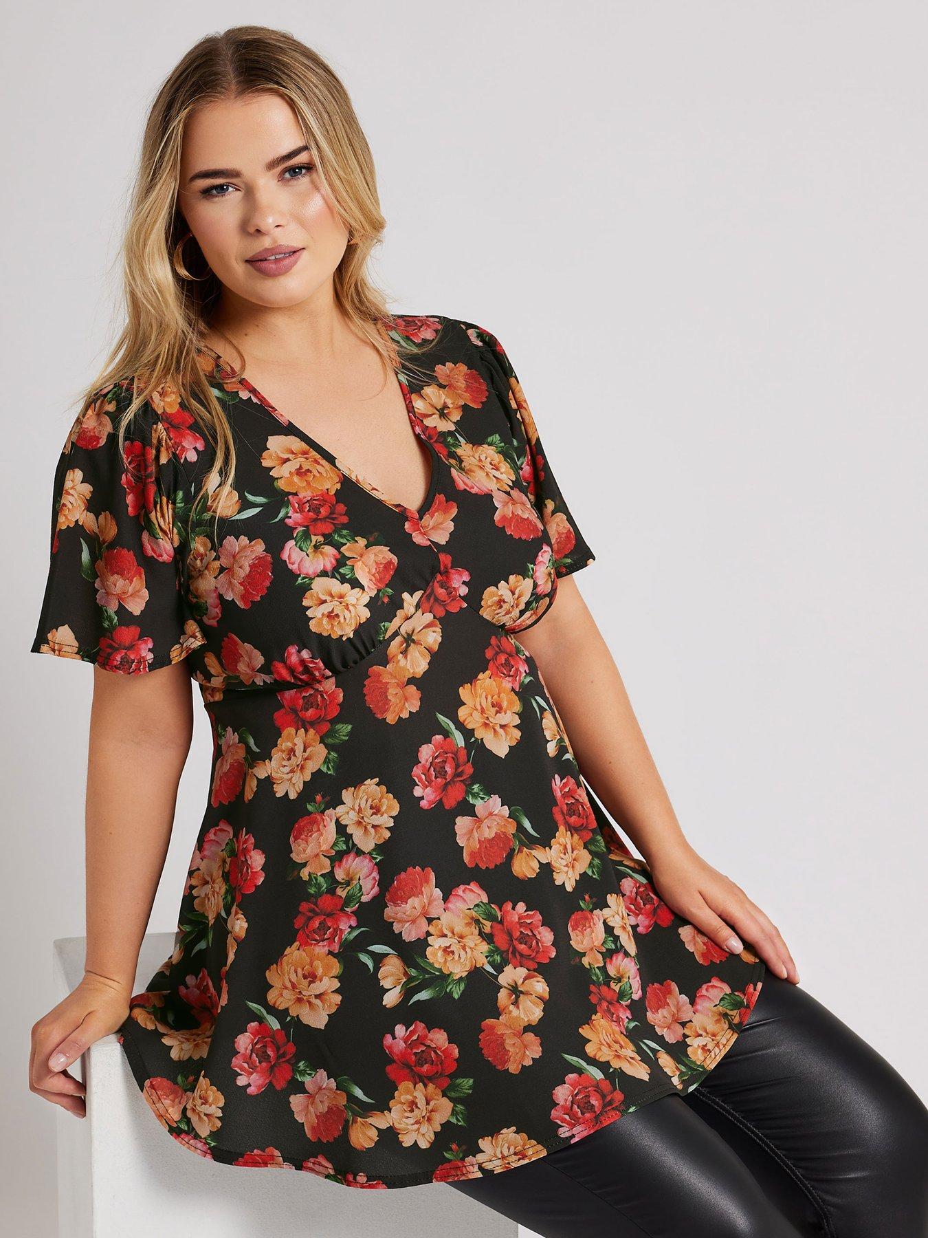 yours-curve-floral-v-neck-blouseoutfit