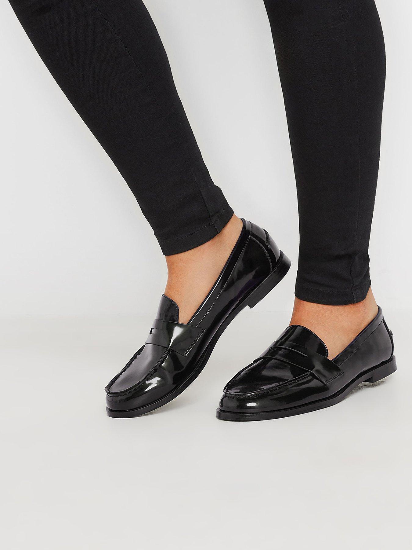 long-tall-sally-patent-loafer-blackoutfit