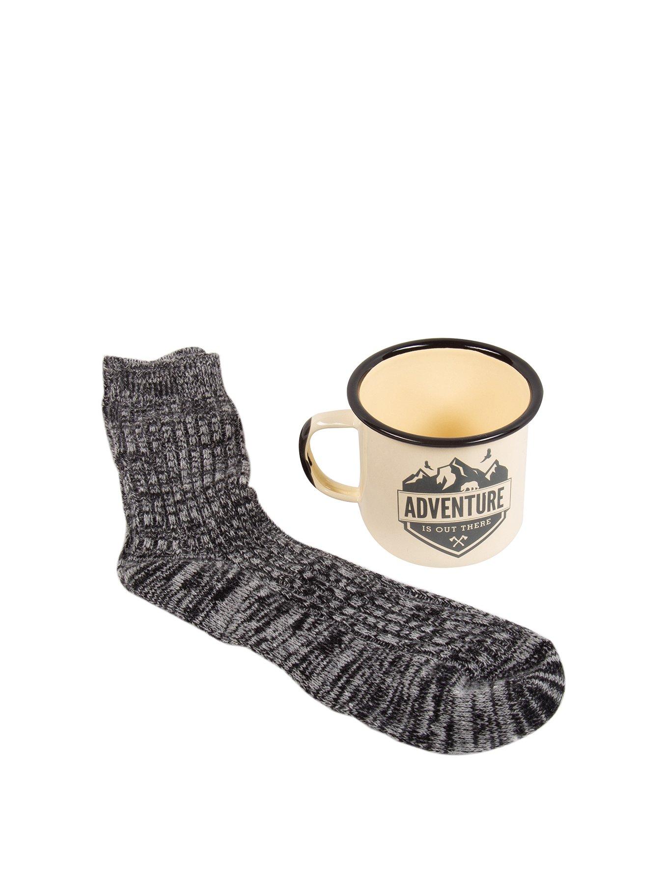 wayfarer-enamel-mug-and-socks-setstillFront