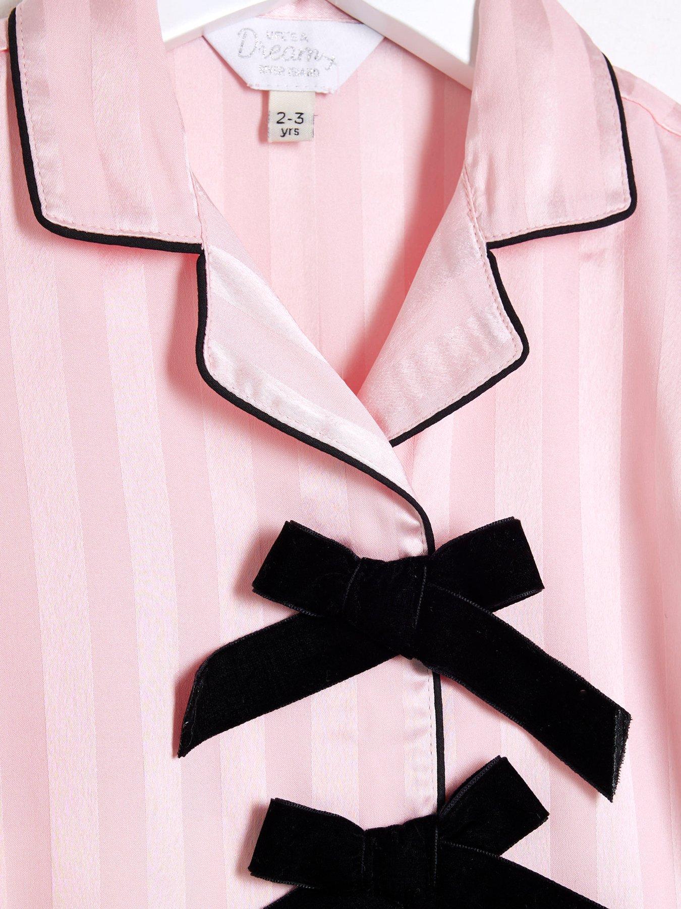 river-island-mini-mini-girl-satin-bow-pyjamas-pinkdetail