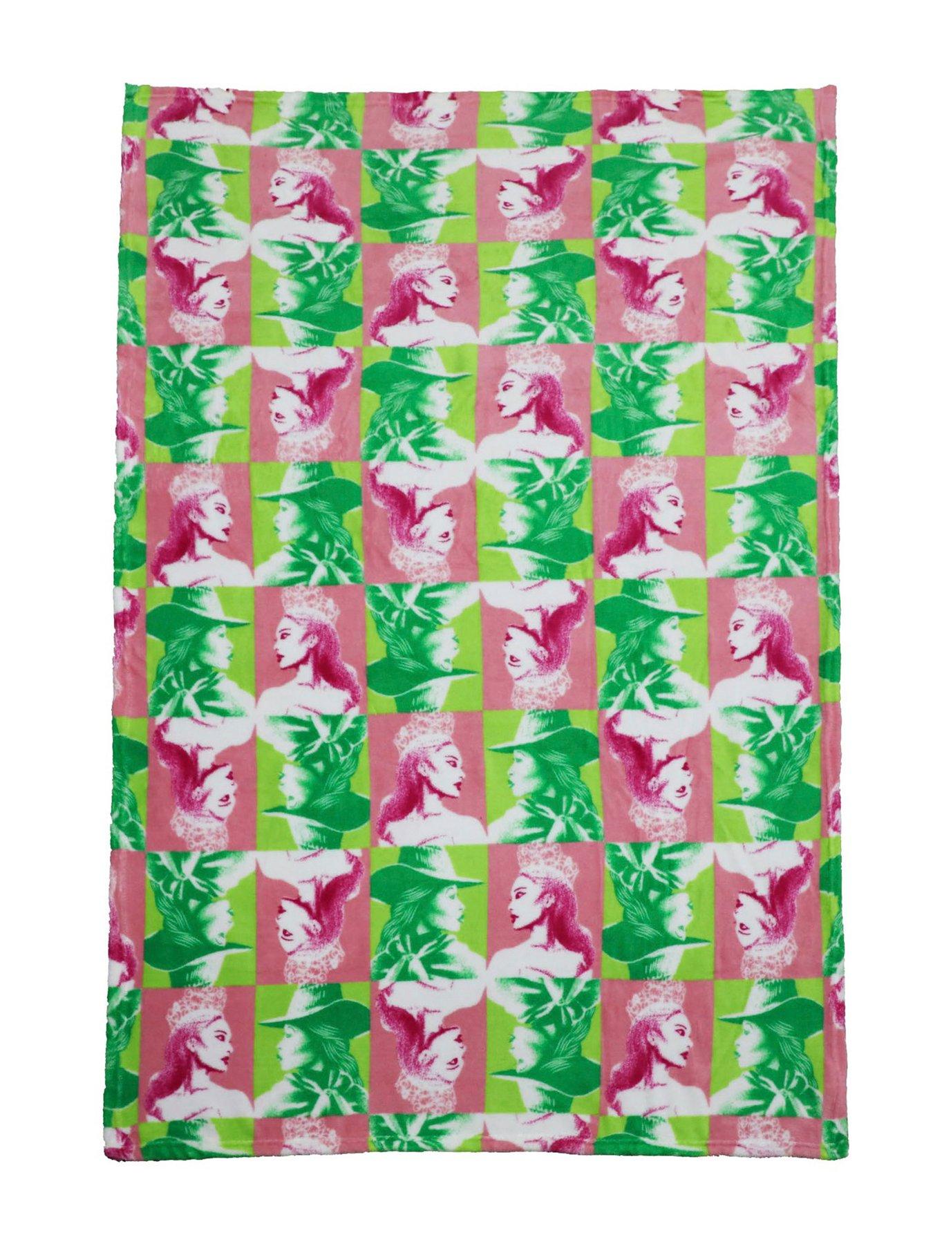 wicked-glenda-elphaba-blanket--greenpinkback