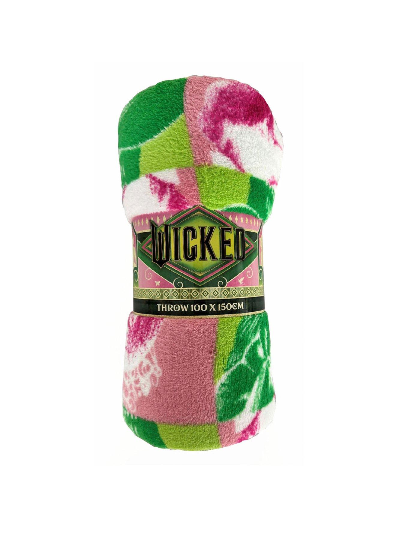 wicked-glenda-elphaba-blanket--greenpinkoutfit