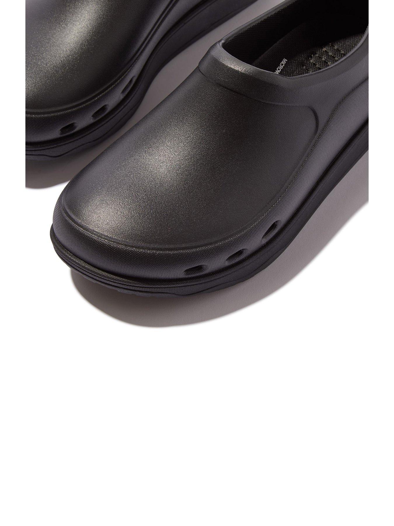 fitflop-work-high-performance-professional-clogsback