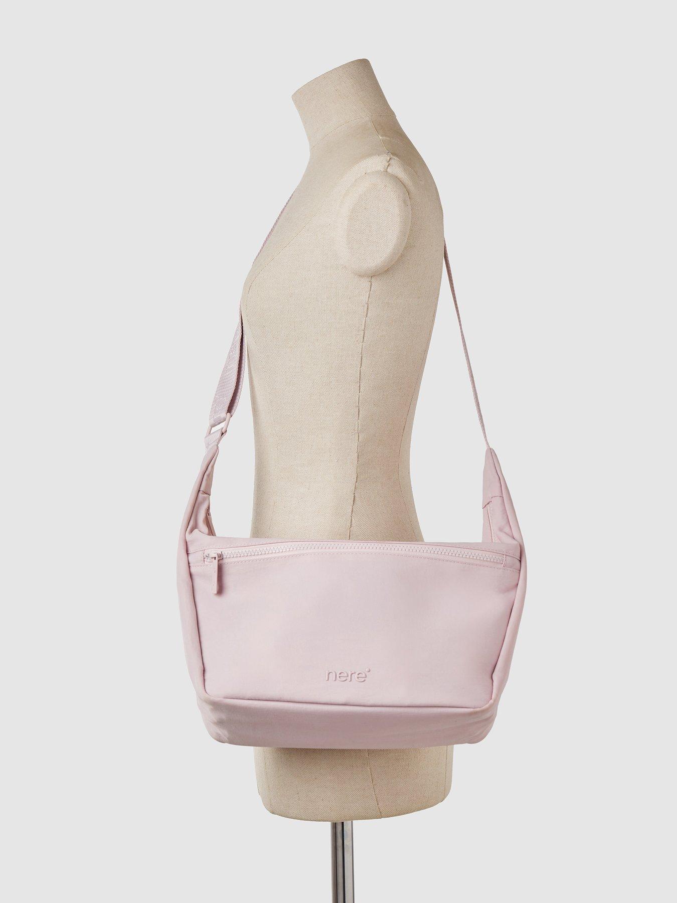 nere-bondi-nylon-crossbody-bag-pinkoutfit