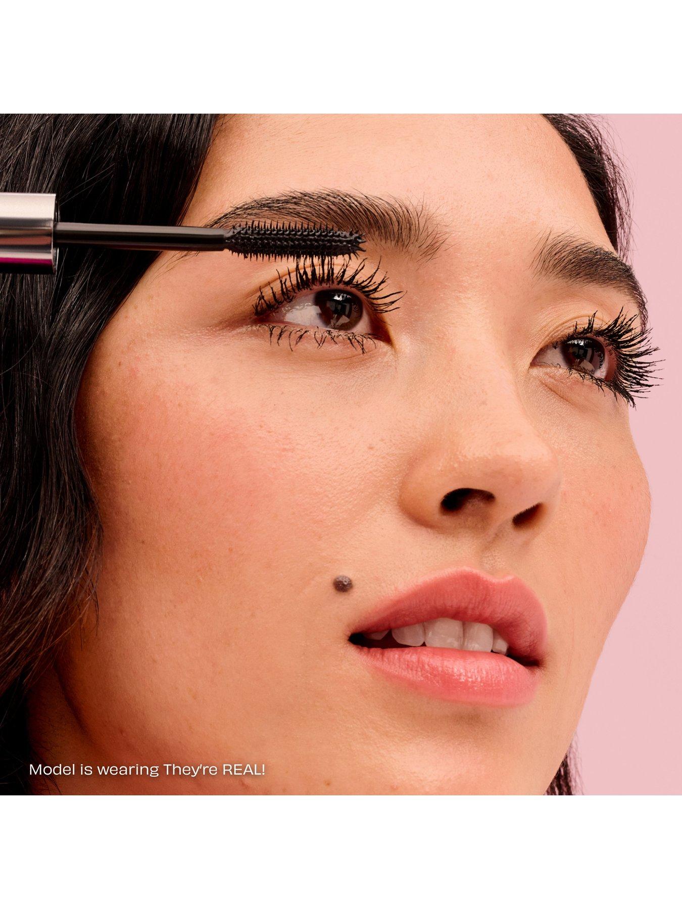 Image 3 of 7 of Benefit Benefit Whip It Glam Mini Theyre Real! Mascara &amp; 24 Hour Brow Setter Duo (Worth &pound;29.50)