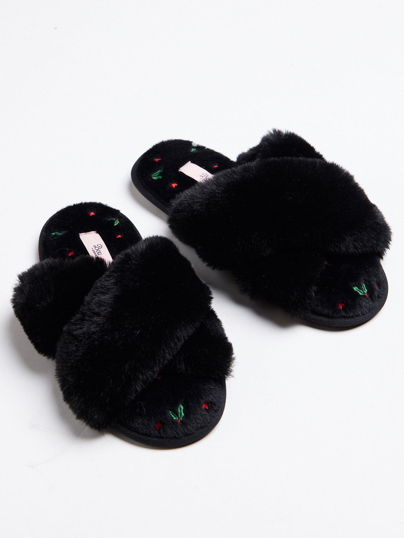 boux-avenue-boux-avenue-holly-embroidered-crossband-slipper-blackstillFront